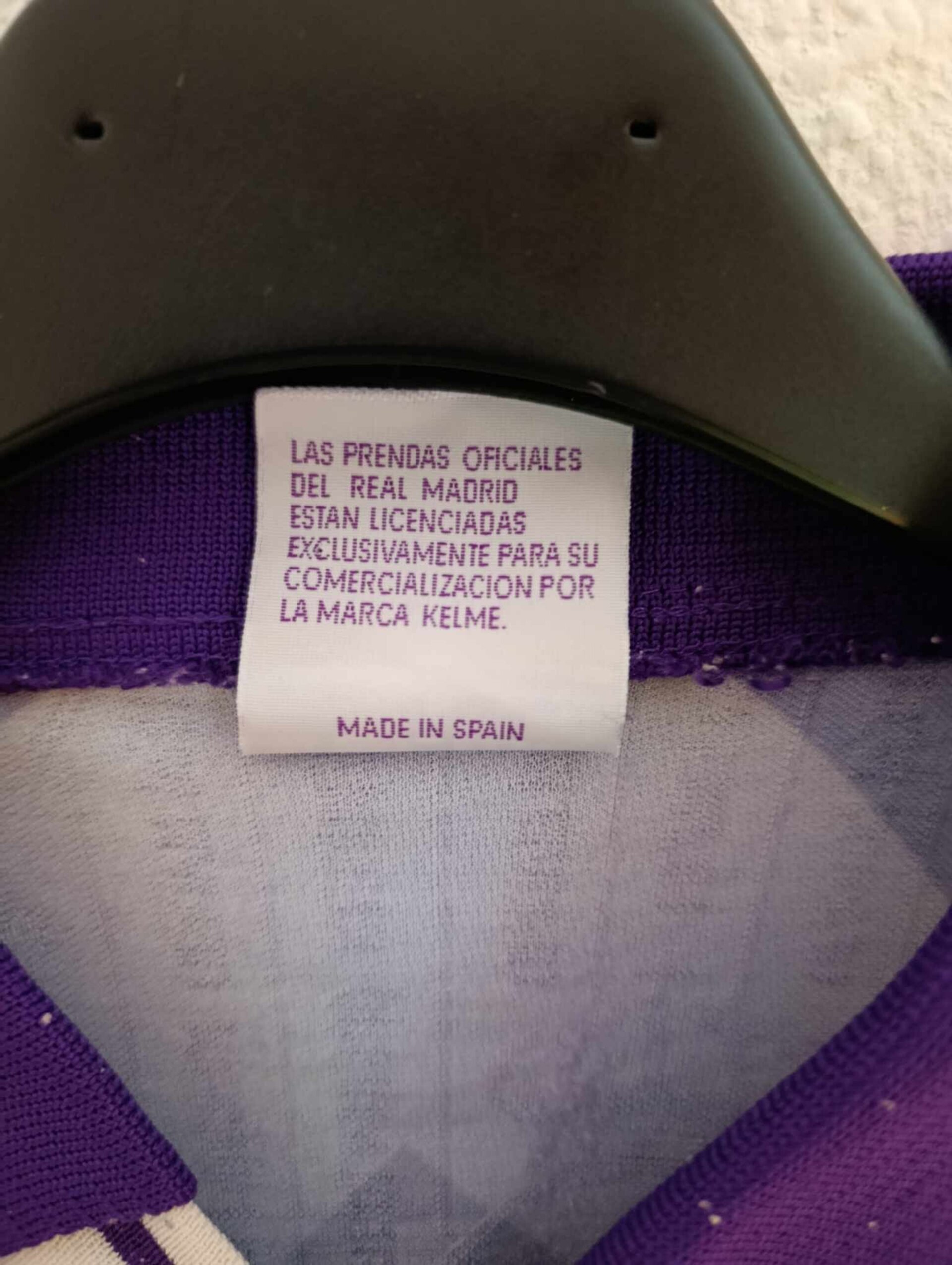 REAL MADRID 1996-1997 away Álvaro Benito 24 L - 4