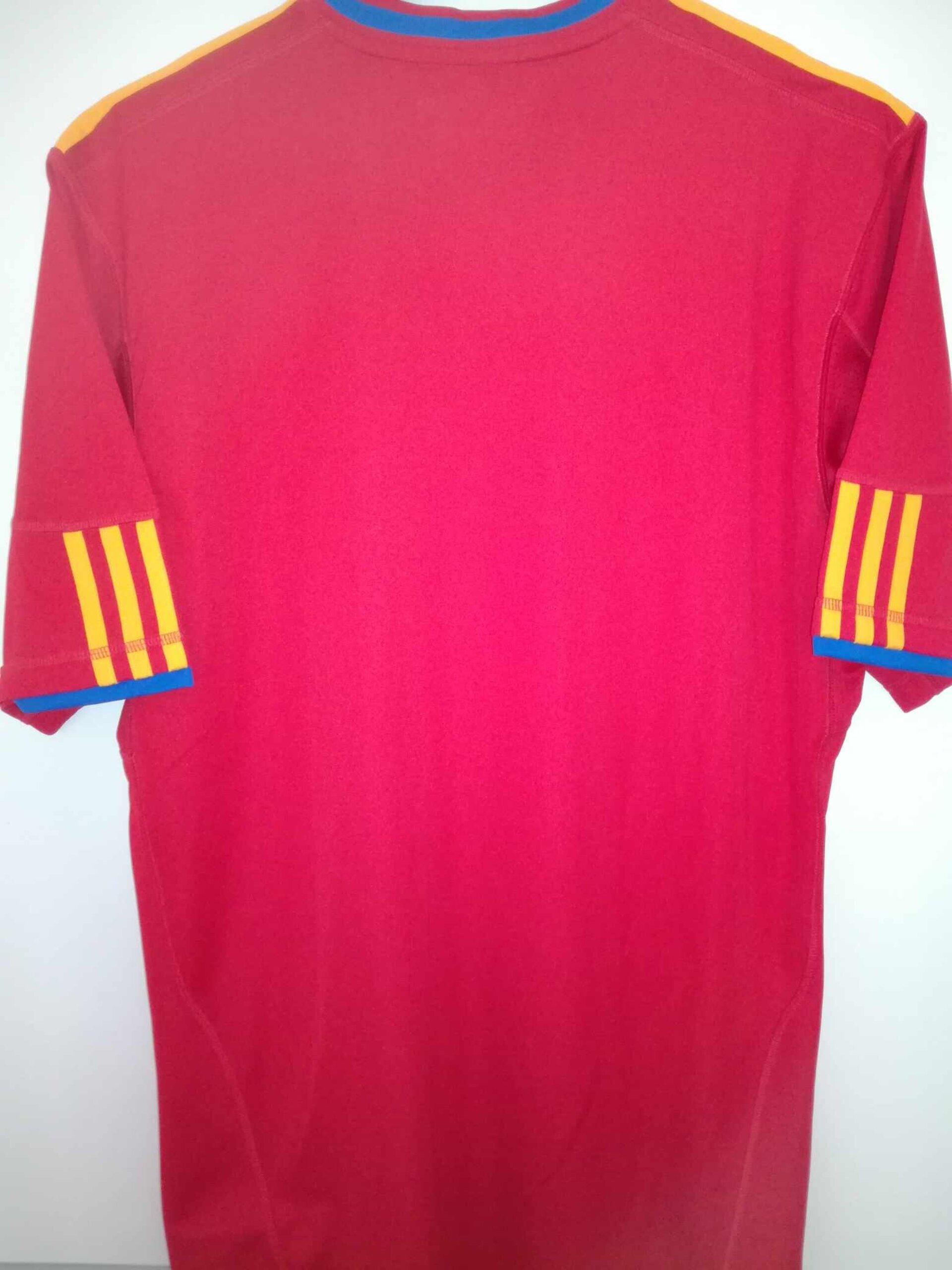SPAIN 2010 World Cup BNWT L - 8