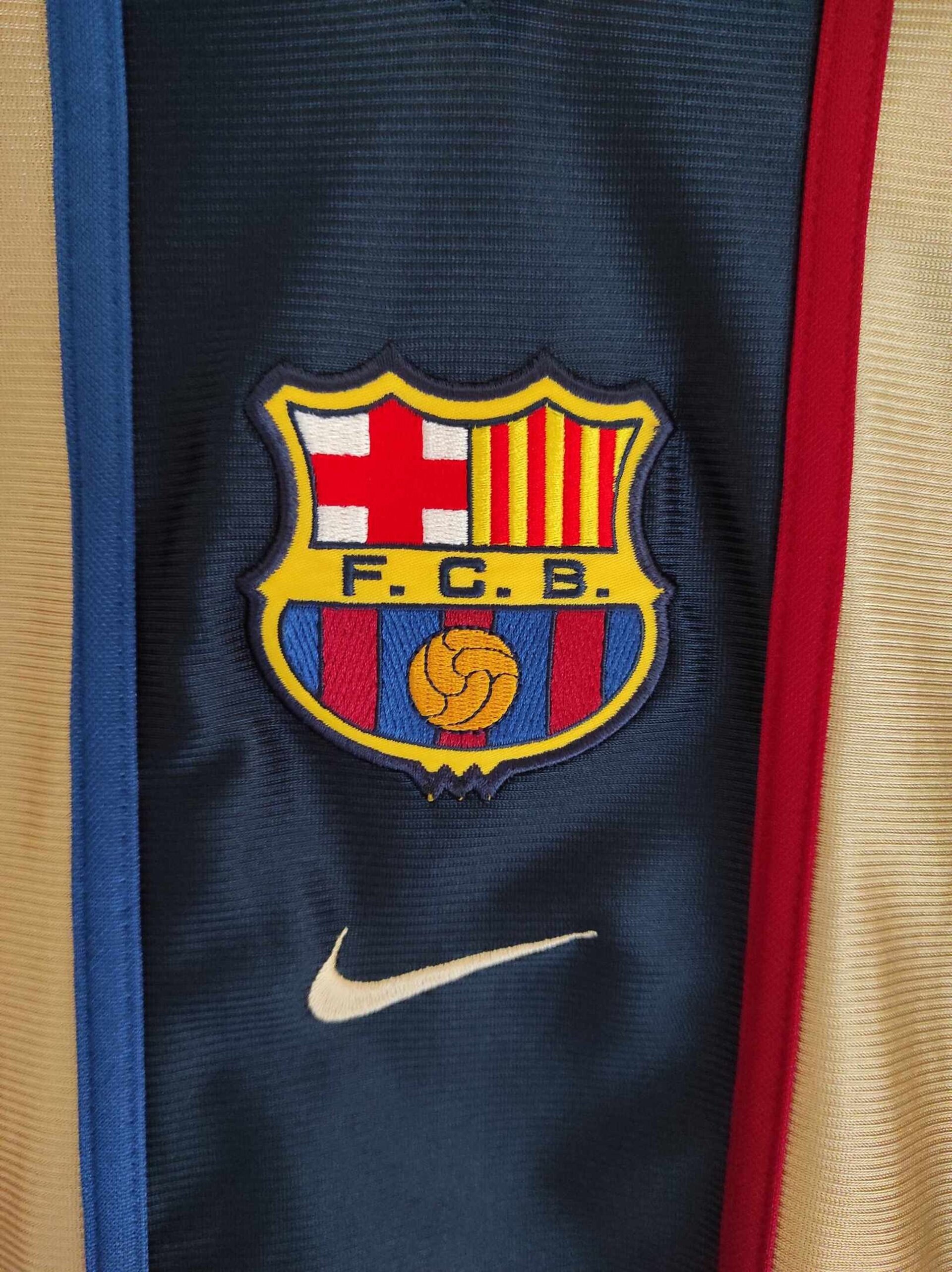 FC BARCELONA 2001-2002 away XL - 5