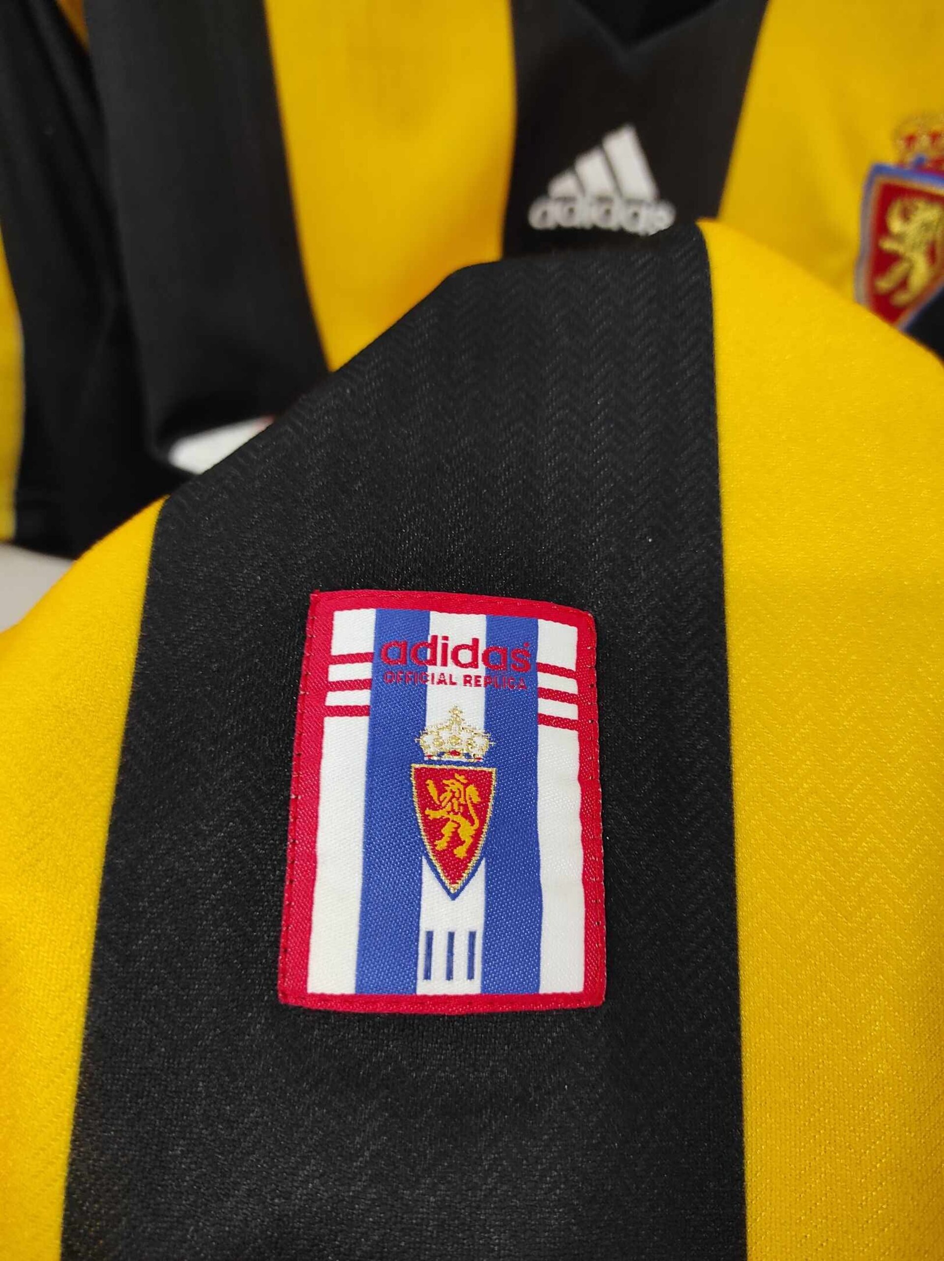 REAL ZARAGOZA 1998-1999 away S - 4