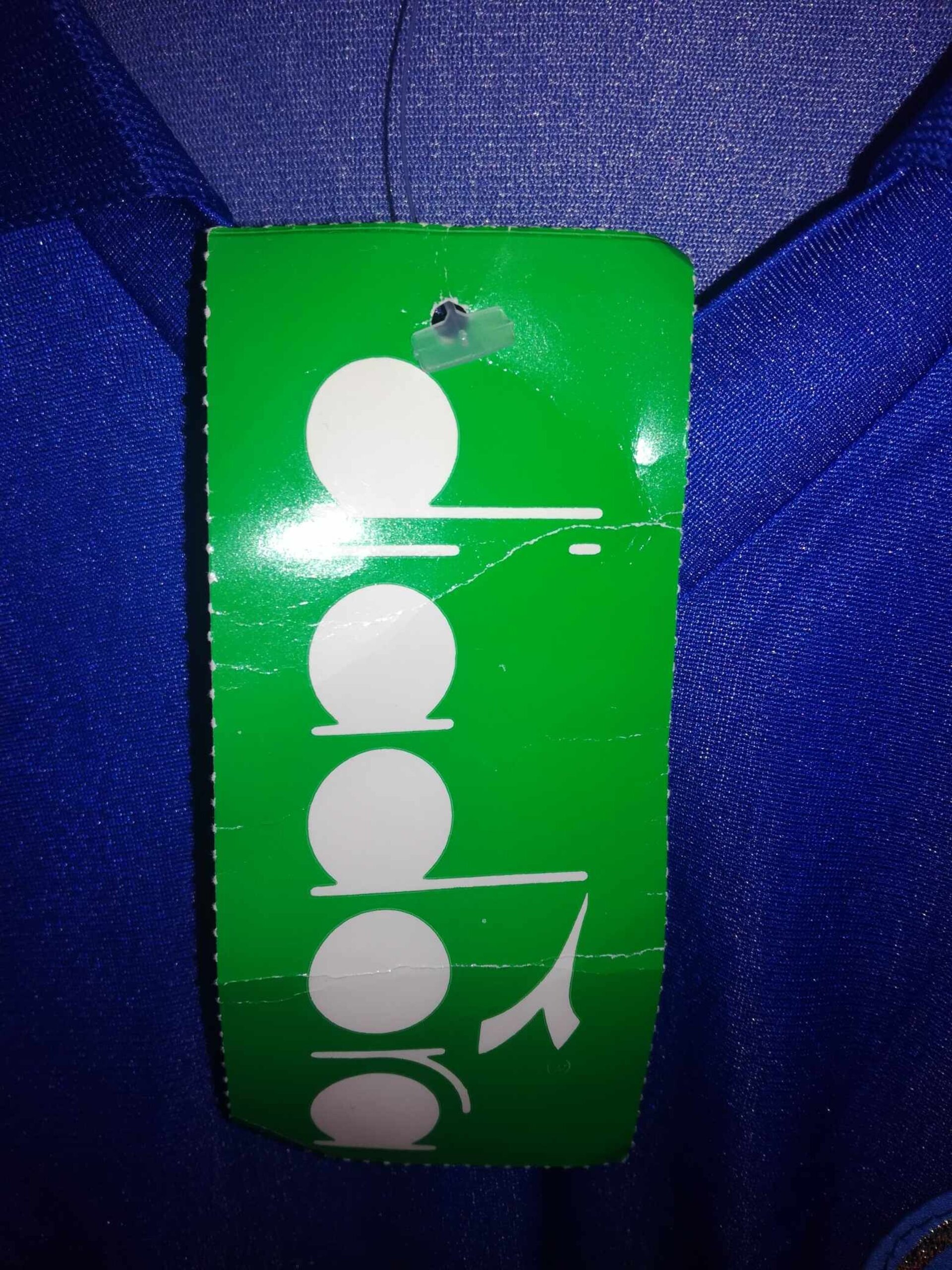 ITALY 1990 World Cup BNWT L - 3