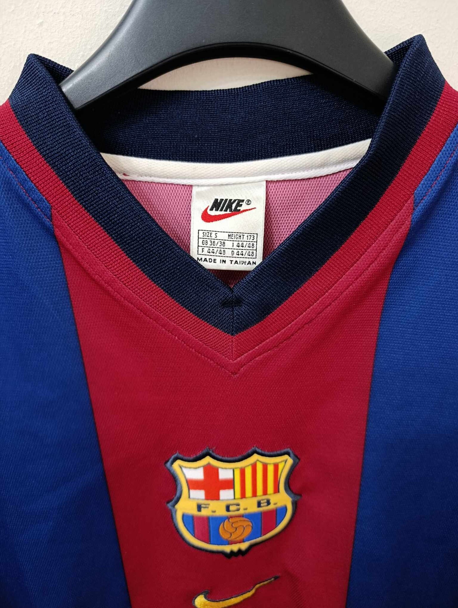 FC BARCELONA 1998-1999 S - 2