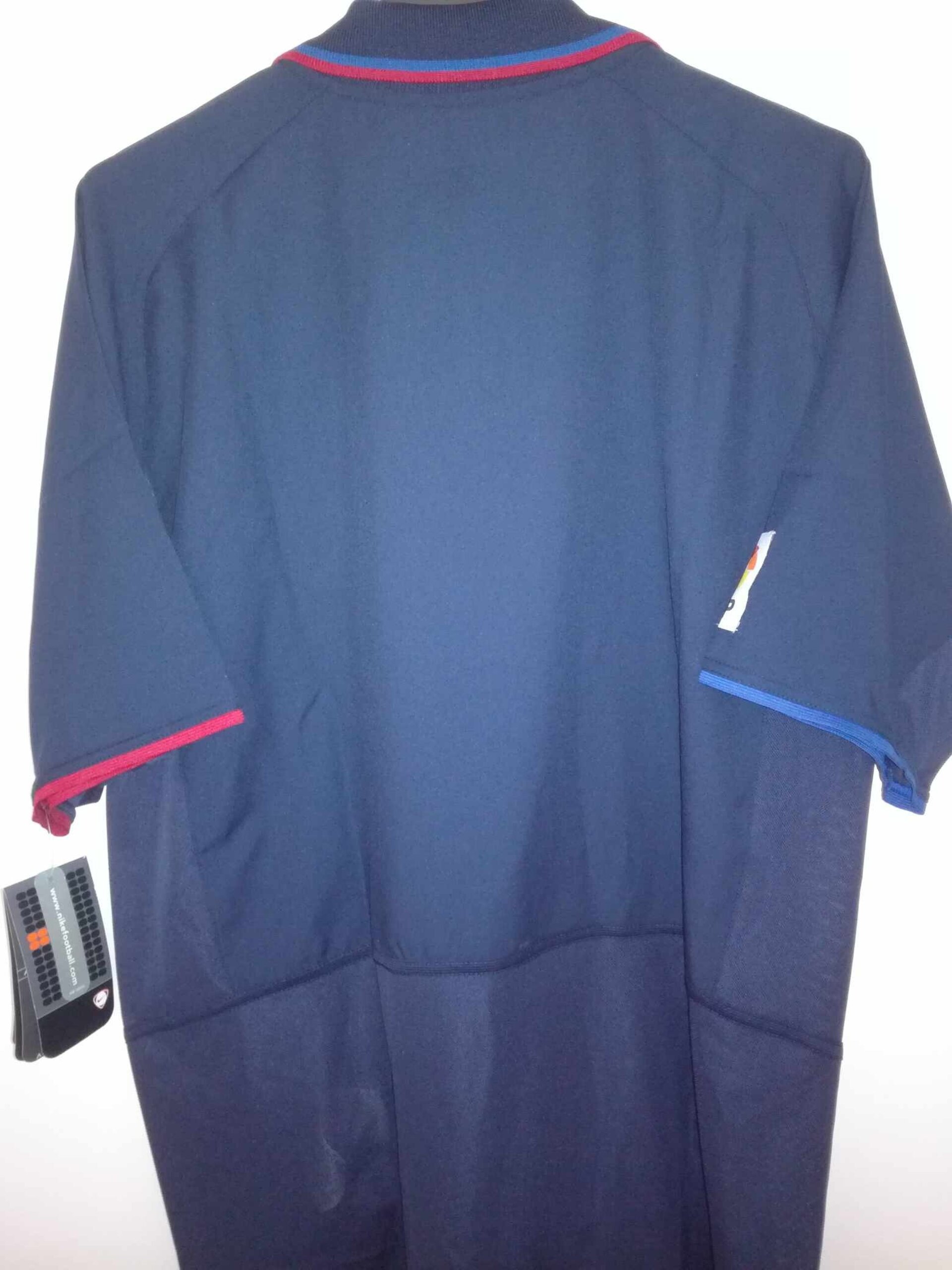 FC BARCELONA 2002-2003 BNWT away L - 7