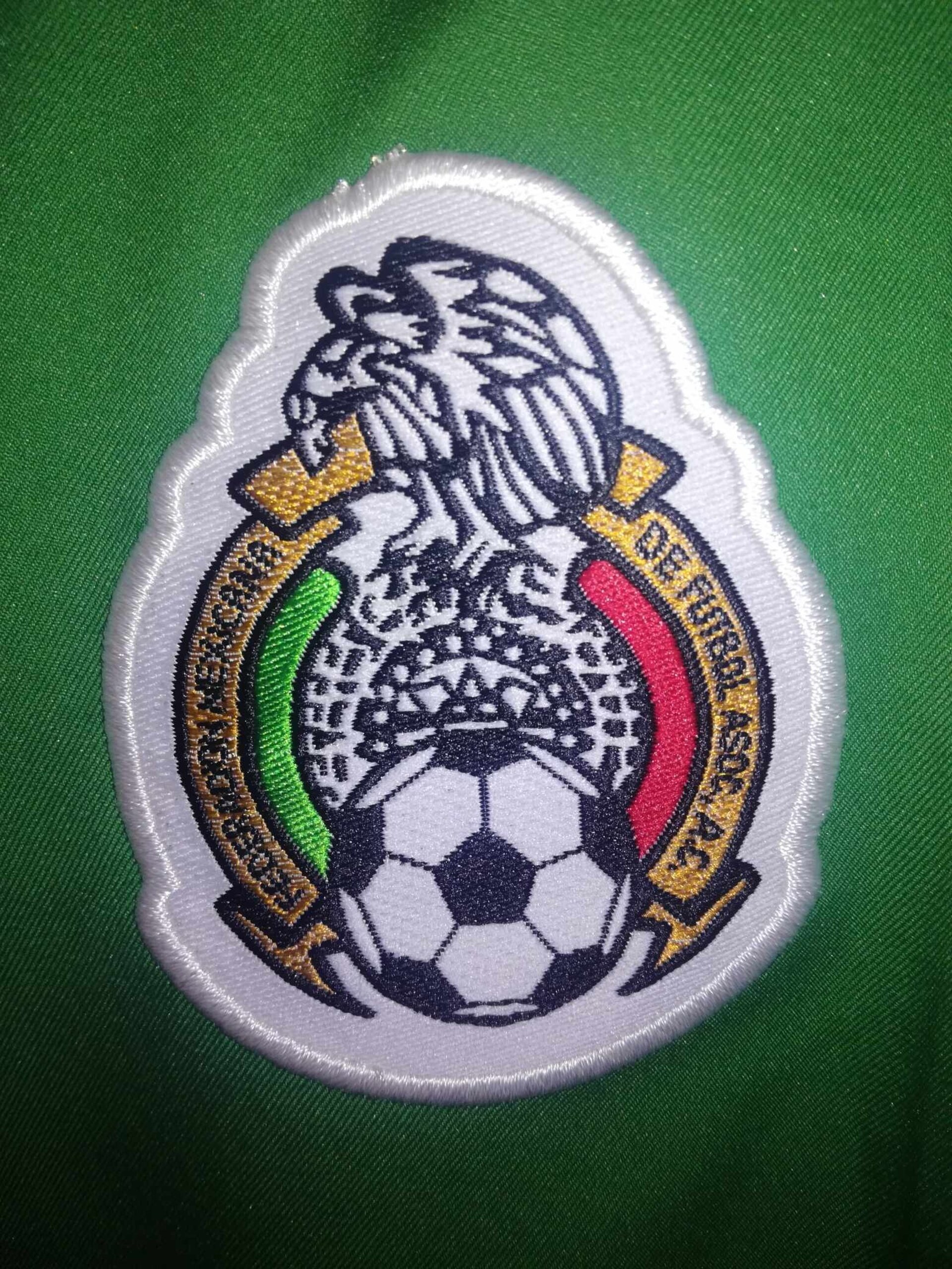 MEXICO 2004-2005 BNWT L - 6
