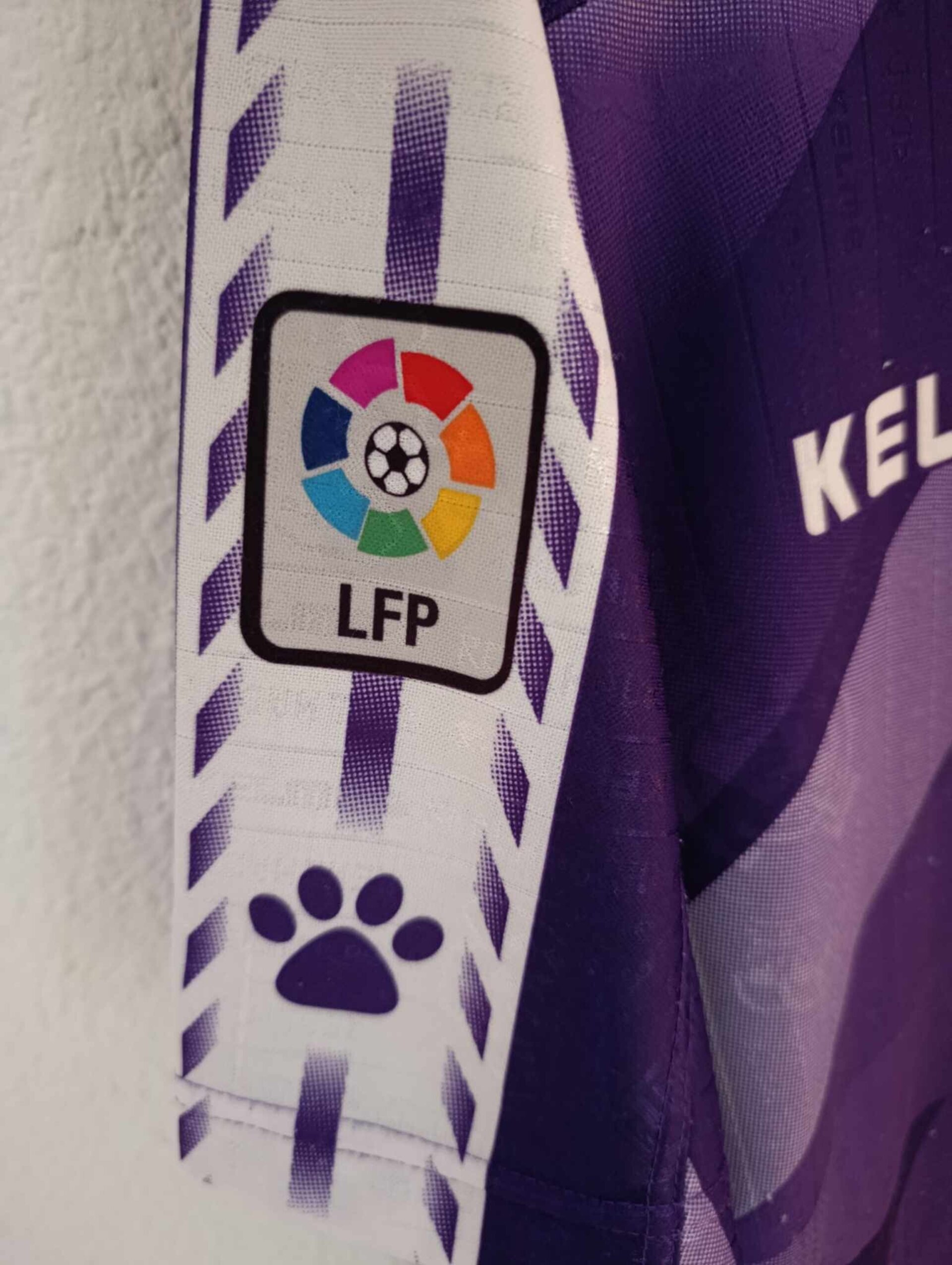 REAL MADRID 1996-1997 away Álvaro Benito 24 L - 6