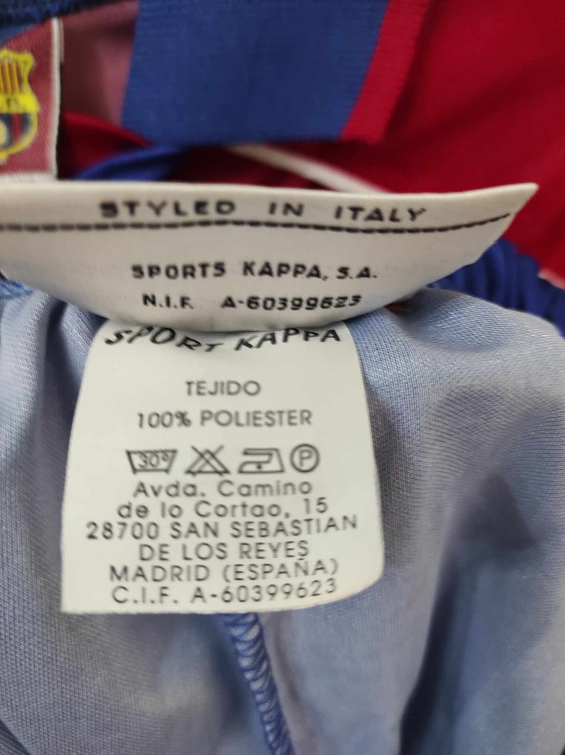 FC BARCELONA 1993-1994 BNWT + short M - 9