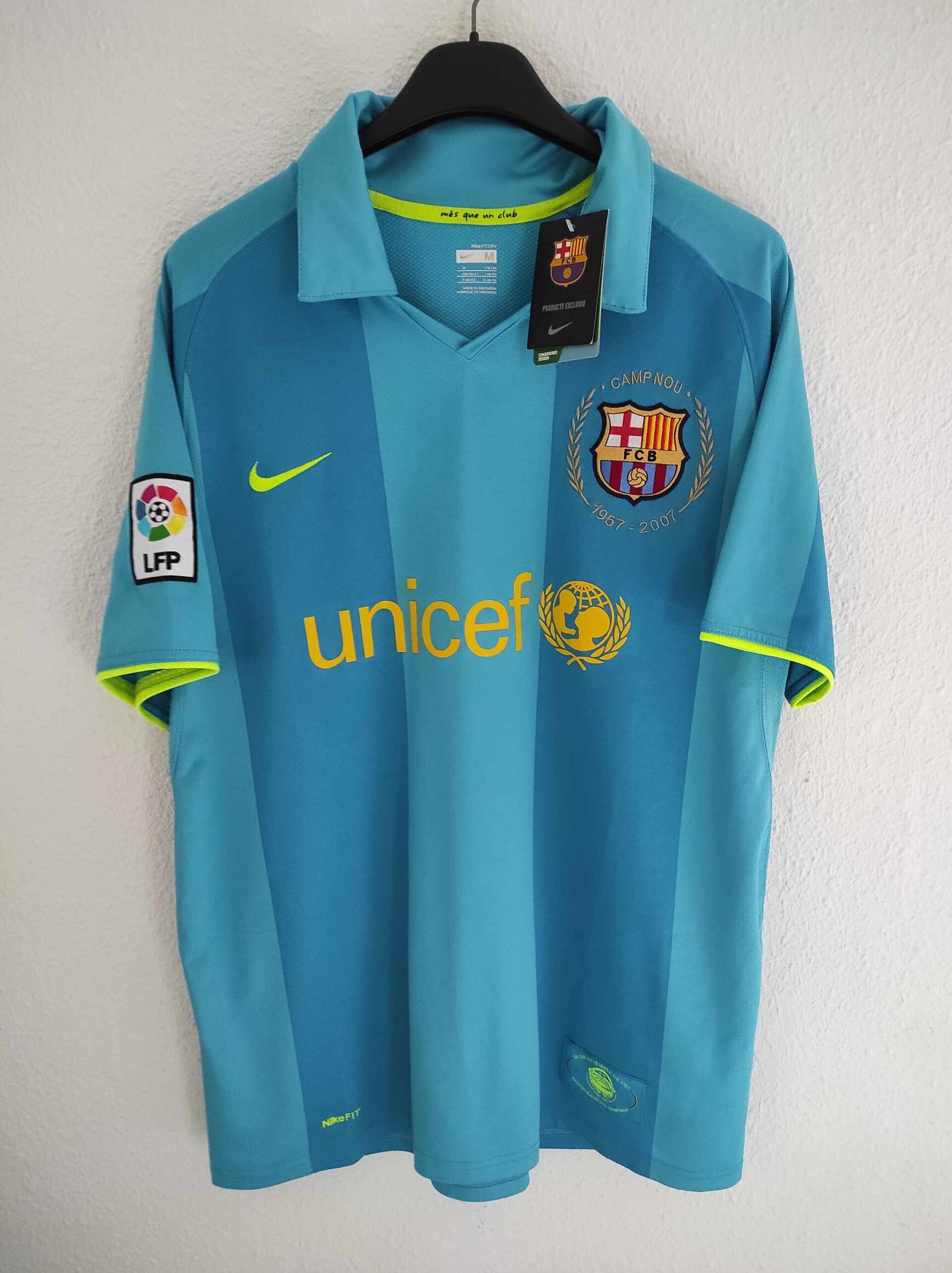FC BARCELONA 2007-2008 away BNWT M - 1