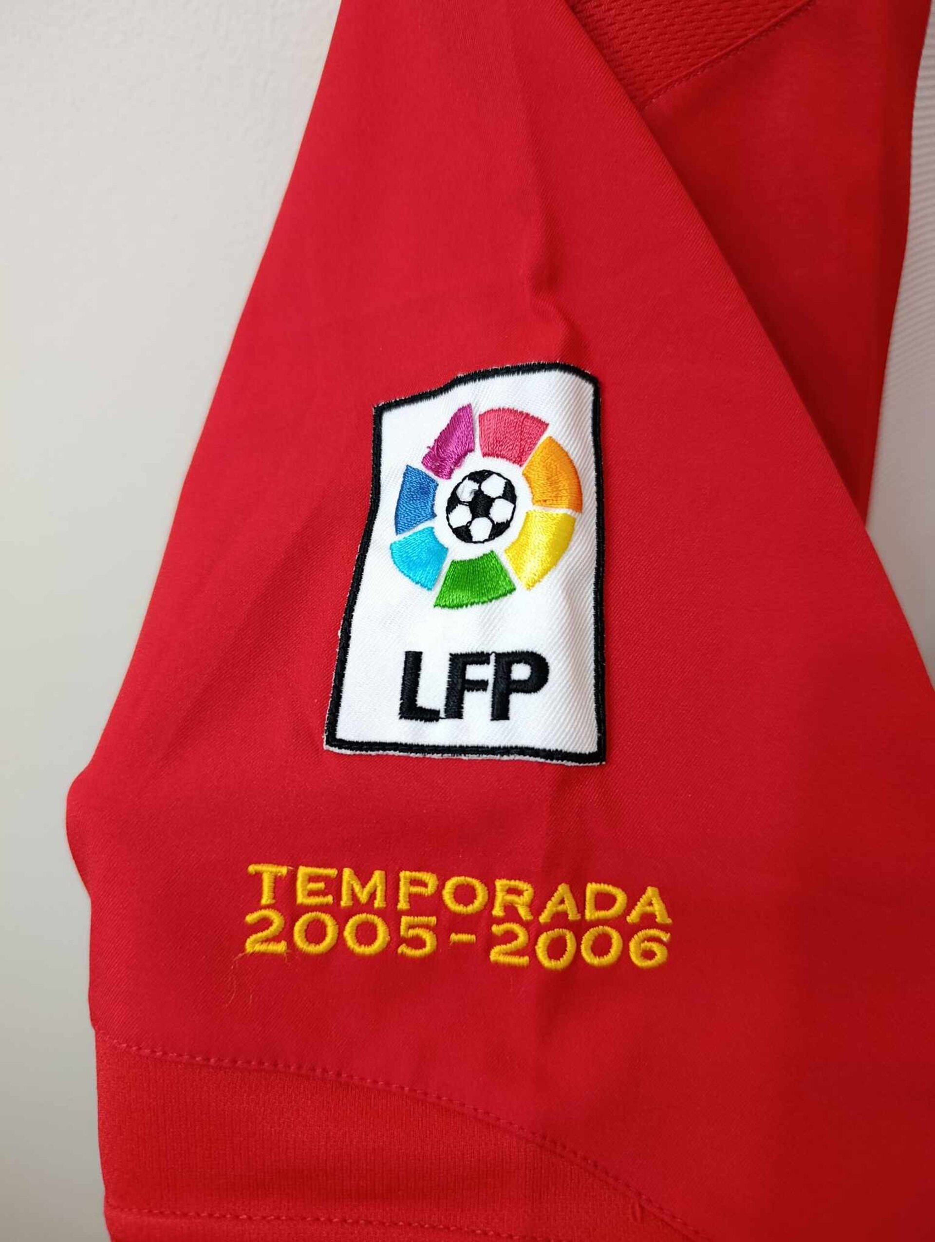 ATLETICO MADRID 2005-2006 Total 90 M - 5