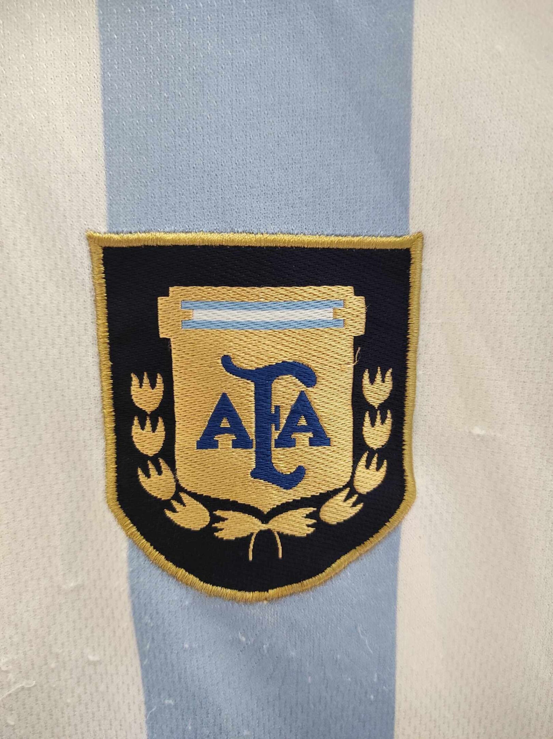 ARGENTINA 1999-2000 M - 3