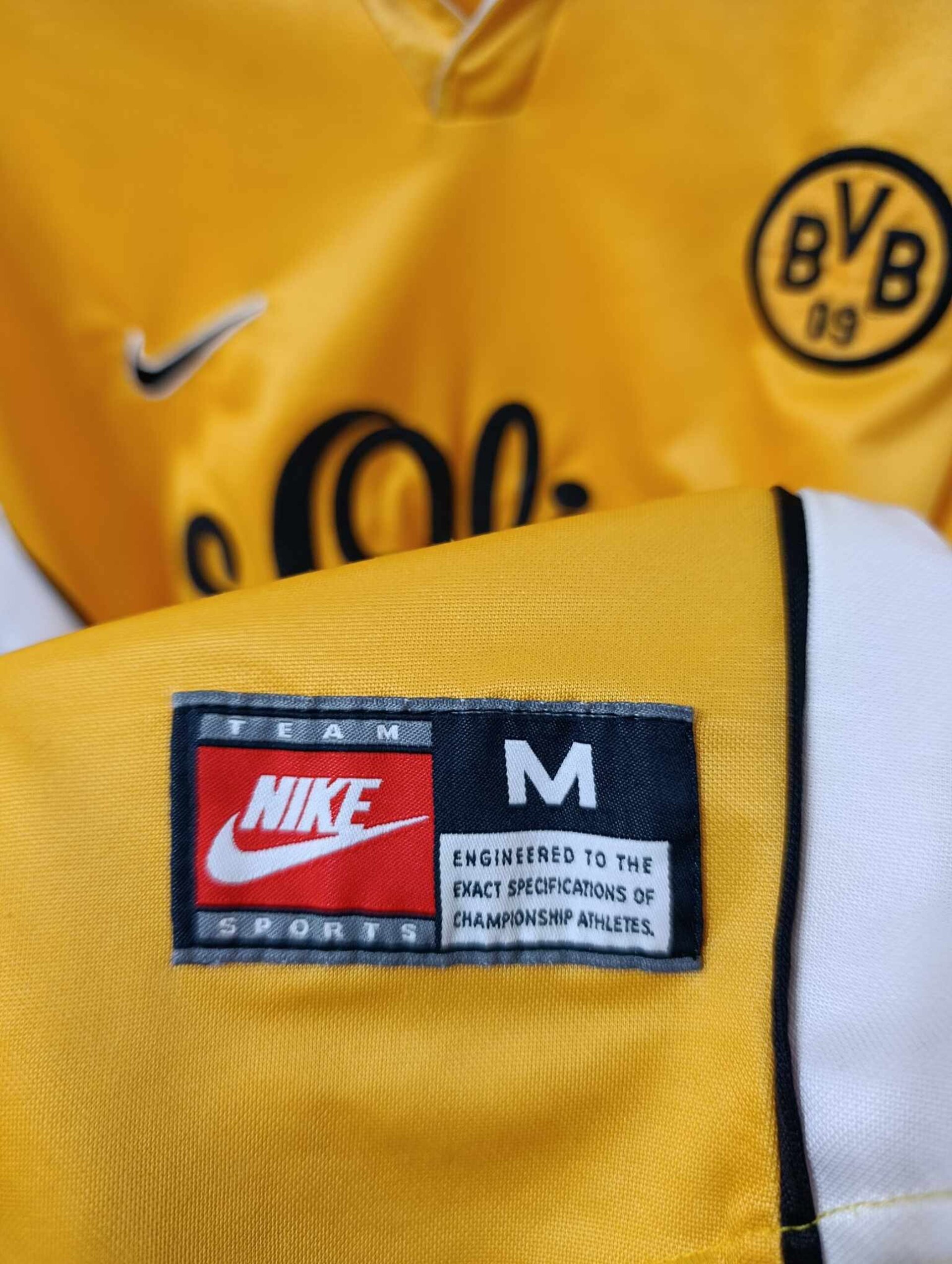 BORUSSIA DORTMUND 1998-2000 M - 4