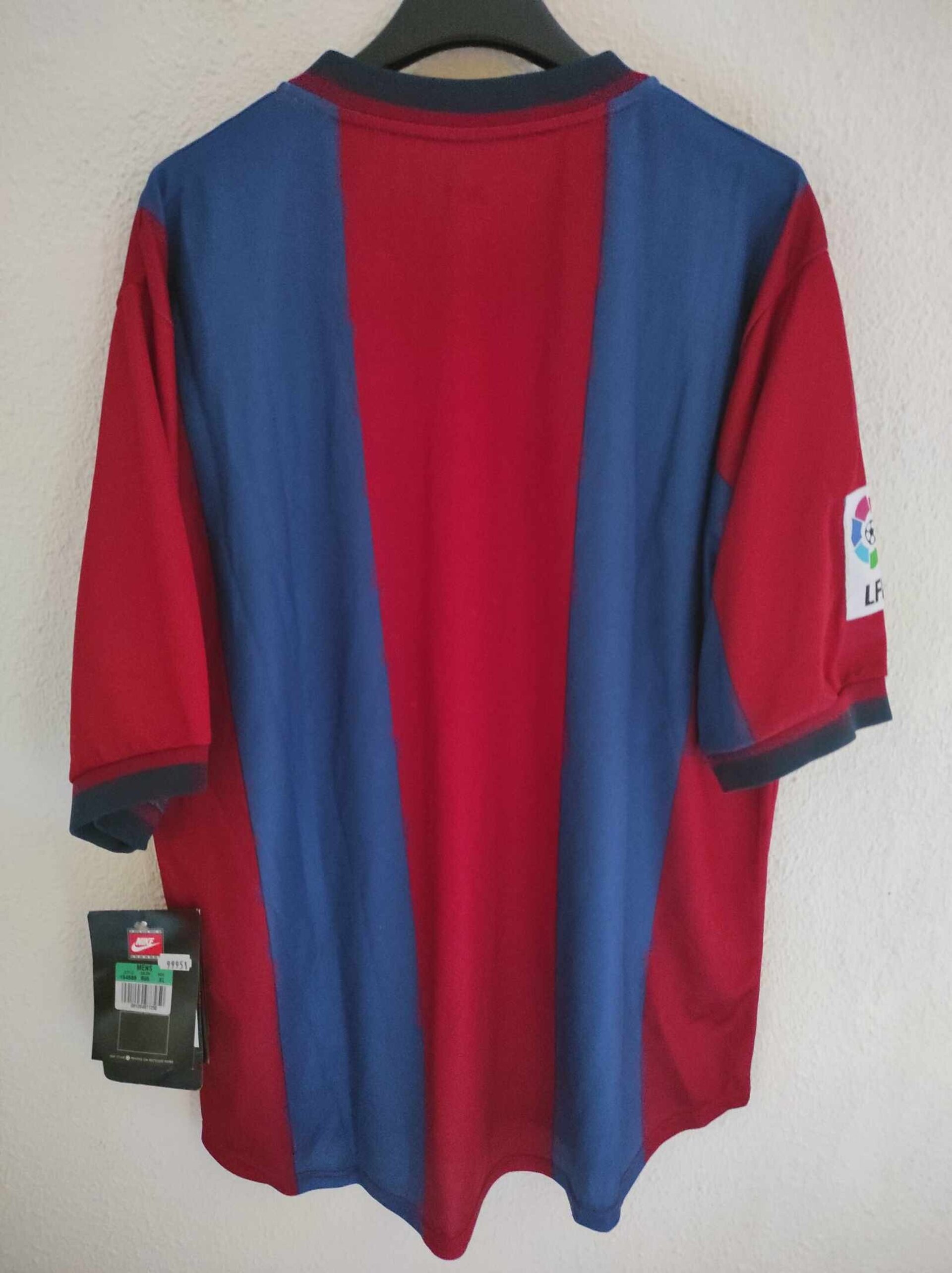 FC BARCELONA 1998-1999 BNWT XL - 9