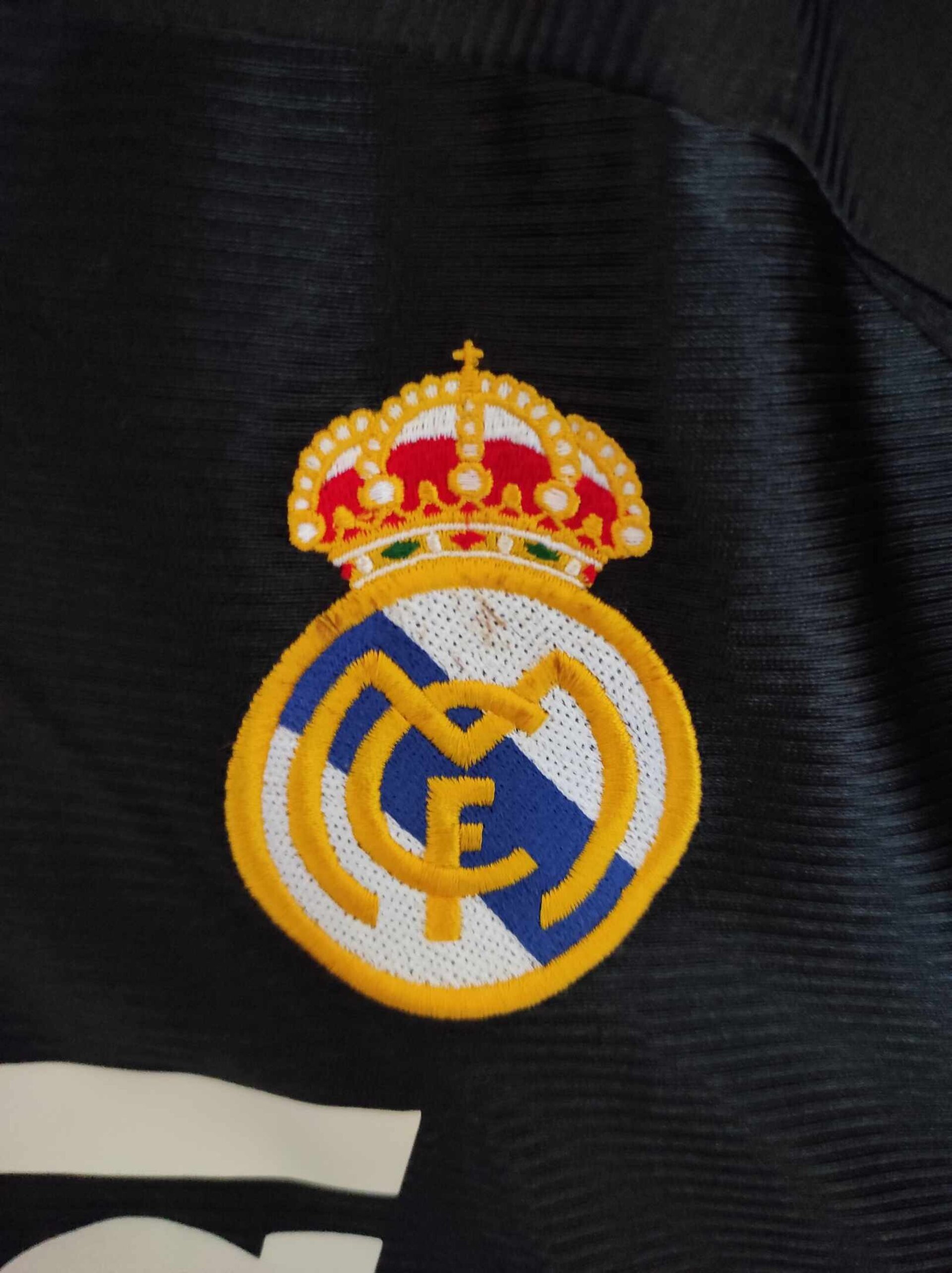 REAL MADRID 1999-2000 away S - 6