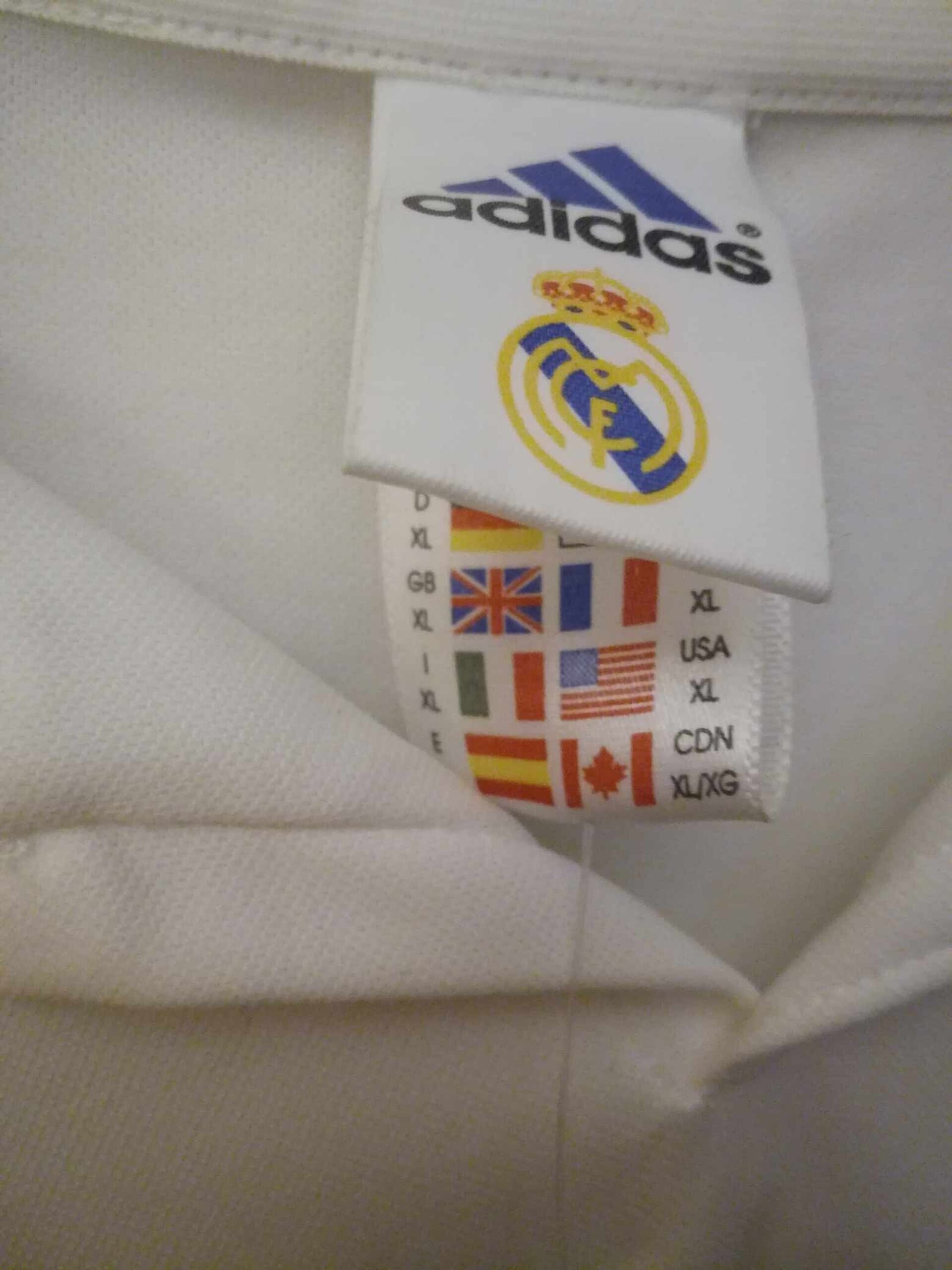 REAL MADRID 2001-2002 BNWT Centenary XL - 5