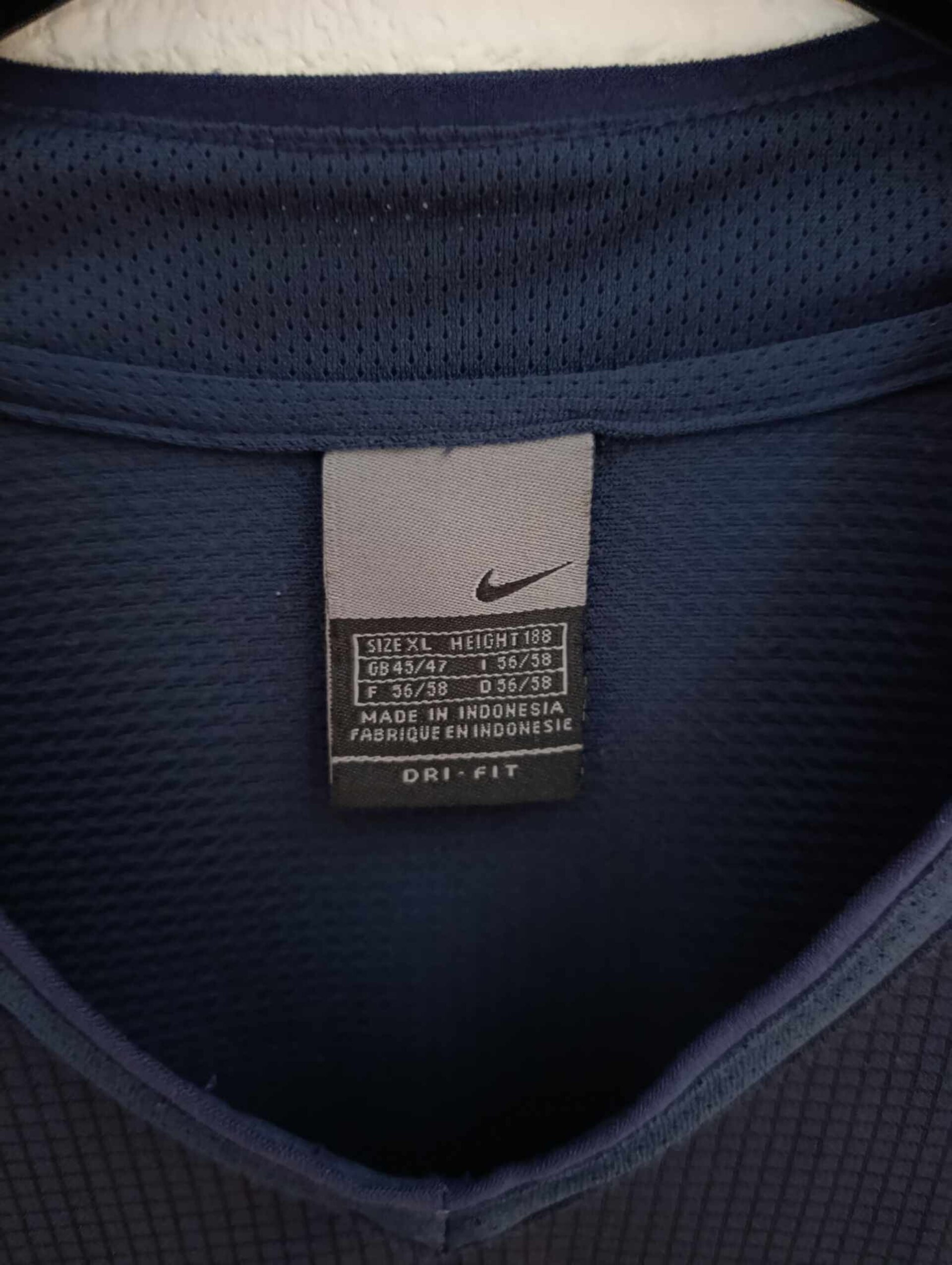 FC BARCELONA 2003-2004 Training Total 90 XL - 2