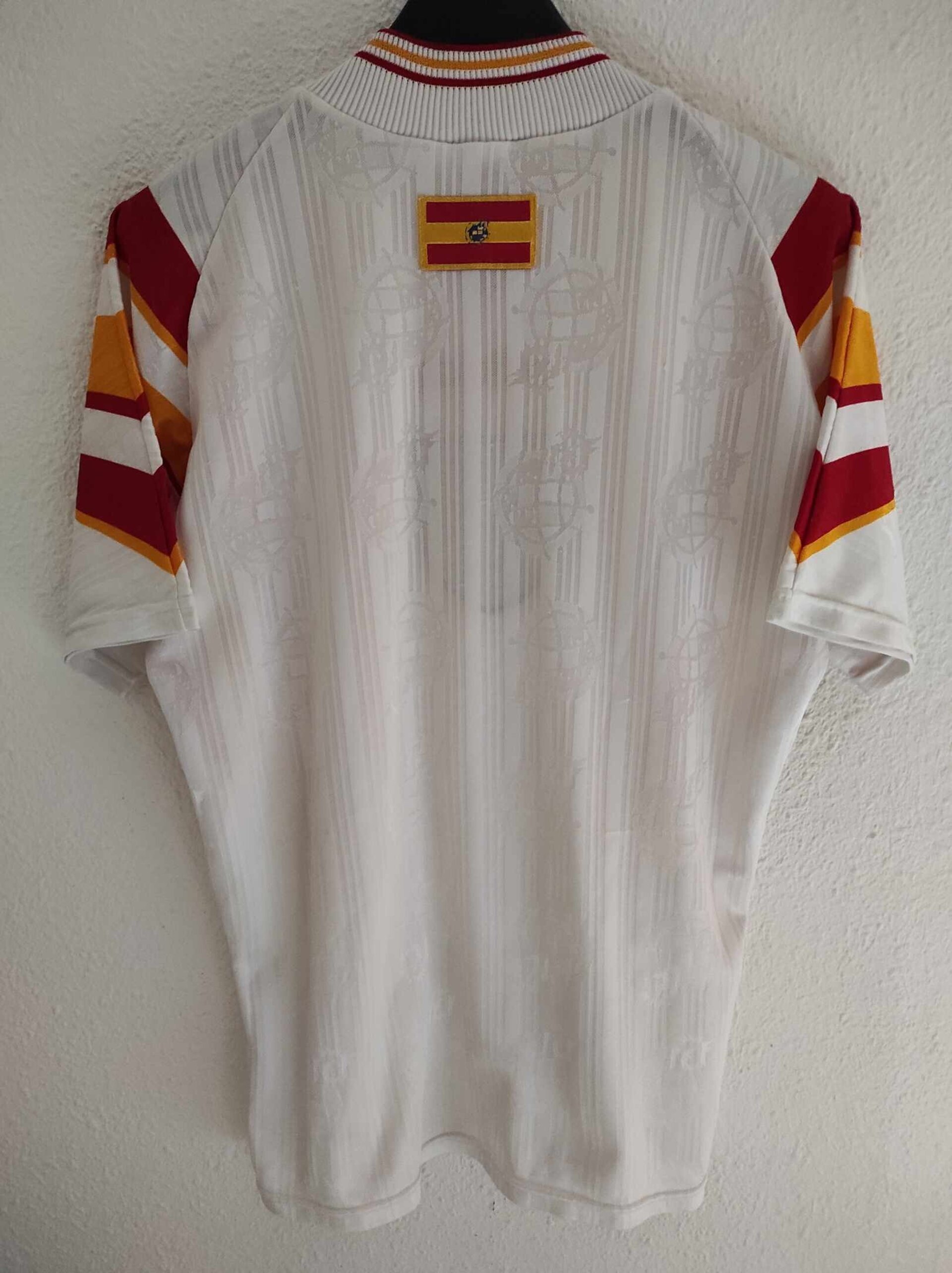 SPAIN 1996 EURO away S - 5