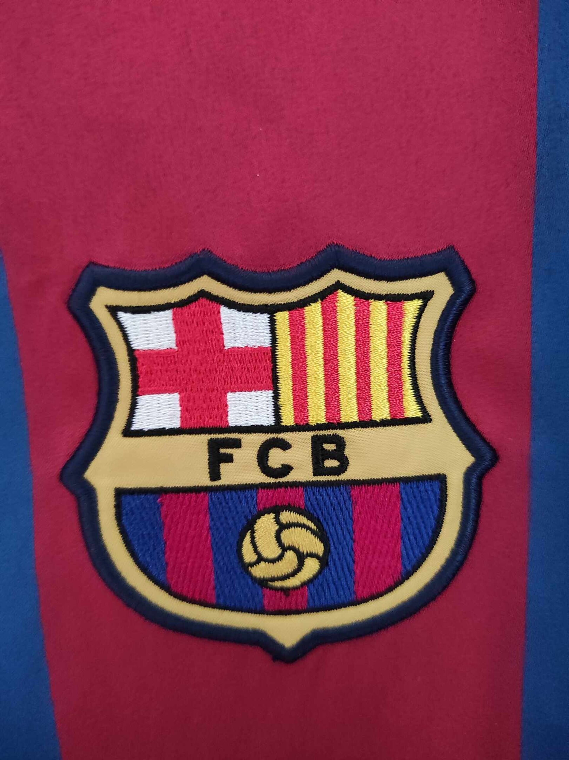 FC BARCELONA 2004-2005 M - 4