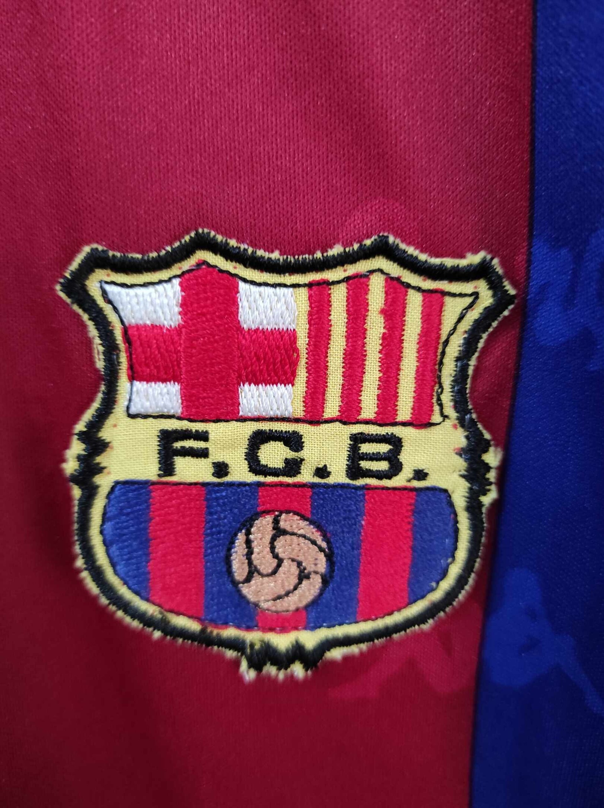 FC BARCELONA 1993-1994 BNWT L - 5