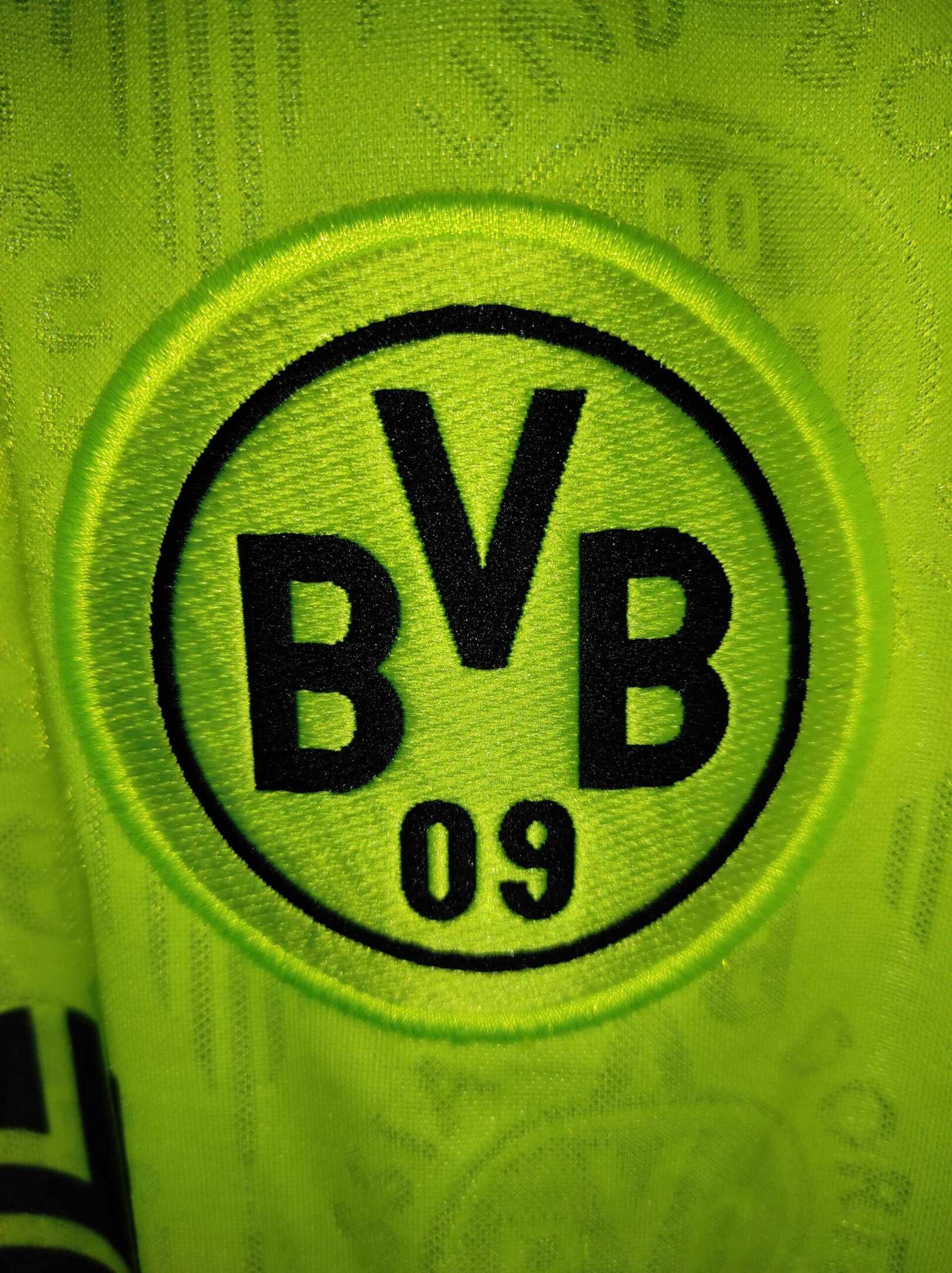 BORUSSIA DORTMUND 1996-1997 M - 8