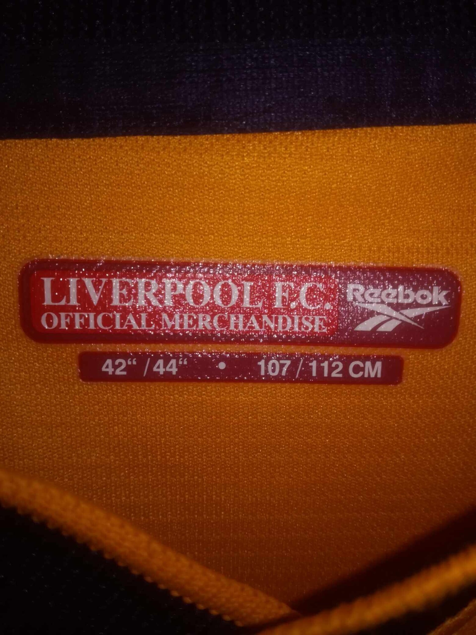 LIVERPOOL 2000-2001 away Size 42/44 - 4