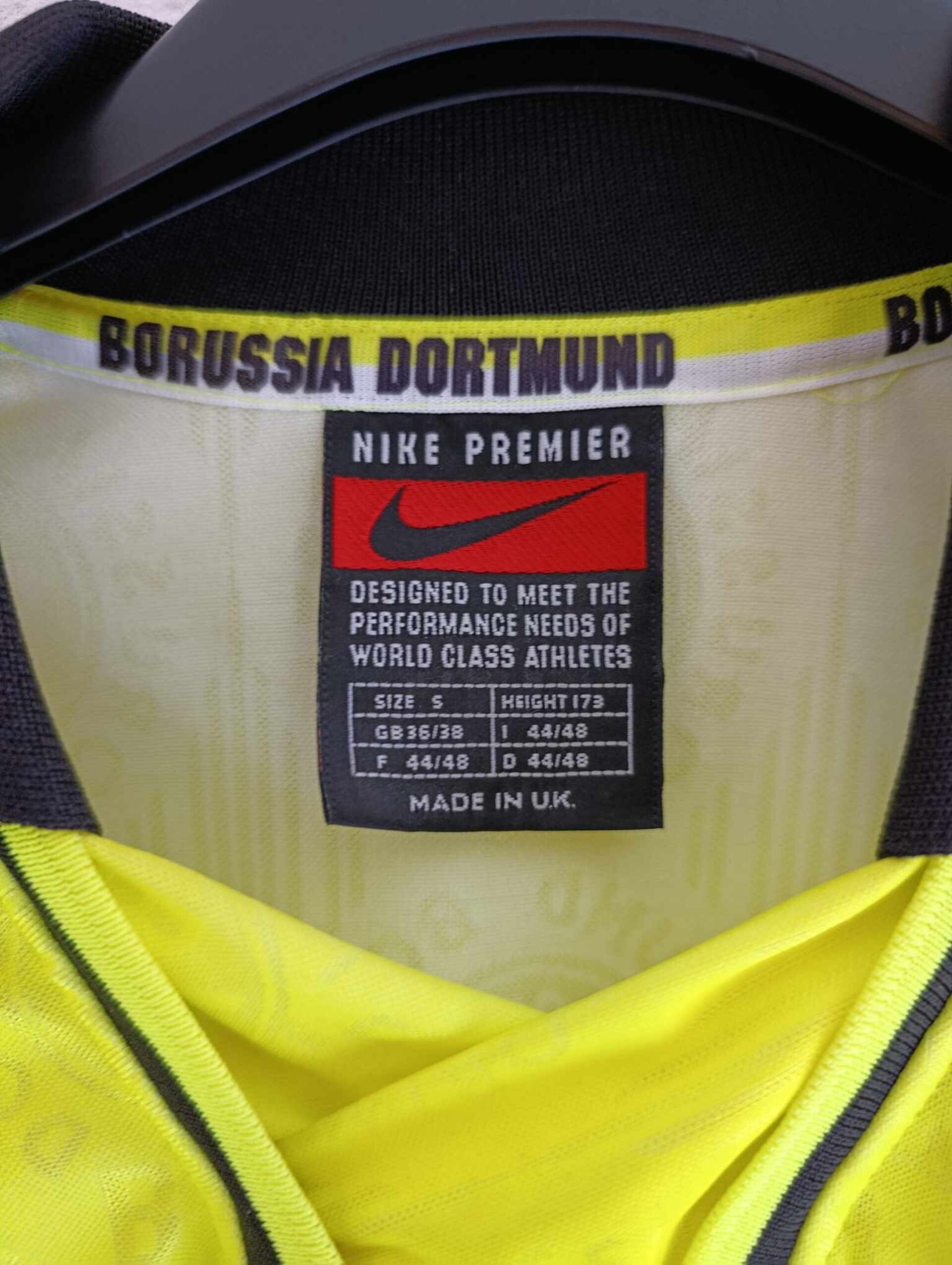 BORUSSIA DORTMUND 1996-1997 BNWT S - 6