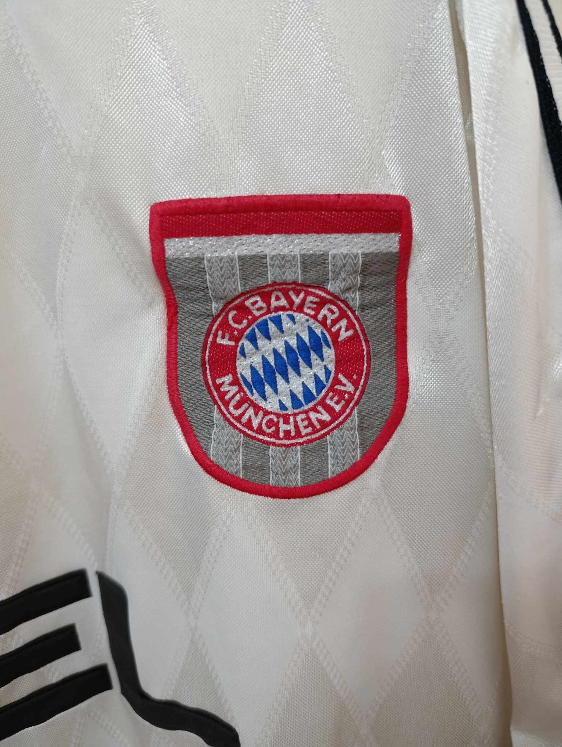 BAYERN MUNICH 1995-1997 away XL - 6