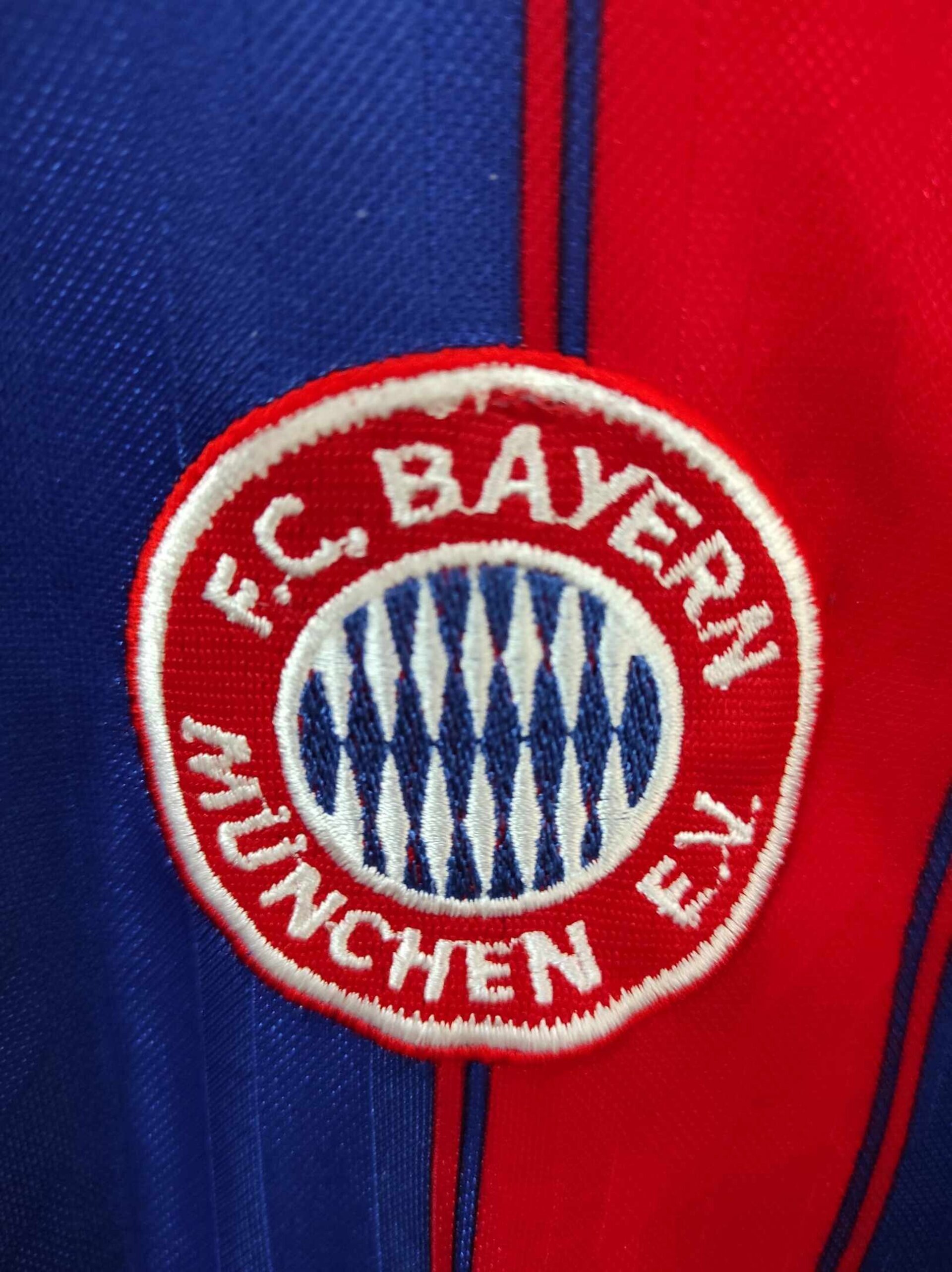 BAYERN MUNICH 1995-1996 Klinsmann 18 XL - 5