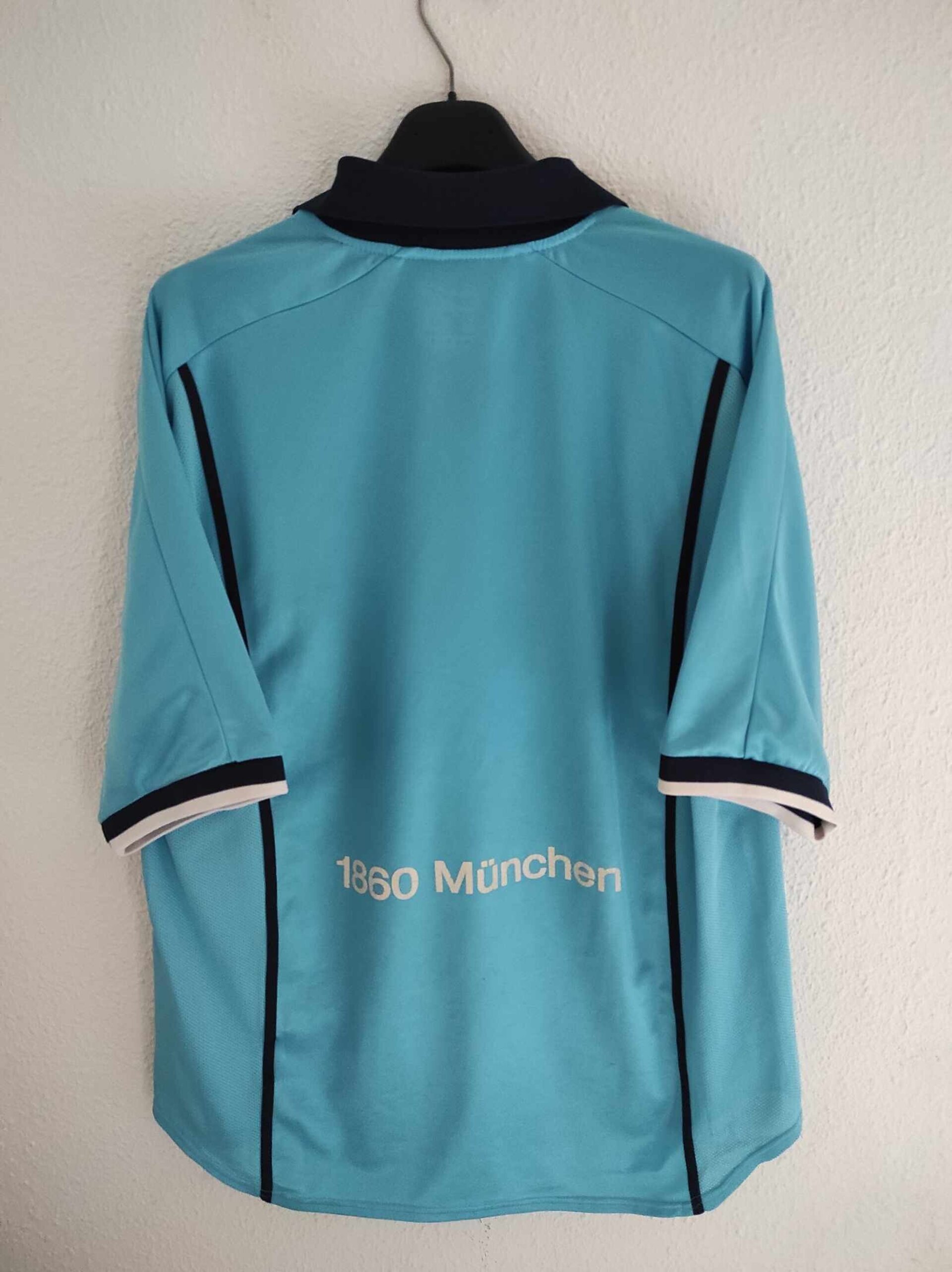 1860 MUNICH 2000-2001 L - 6