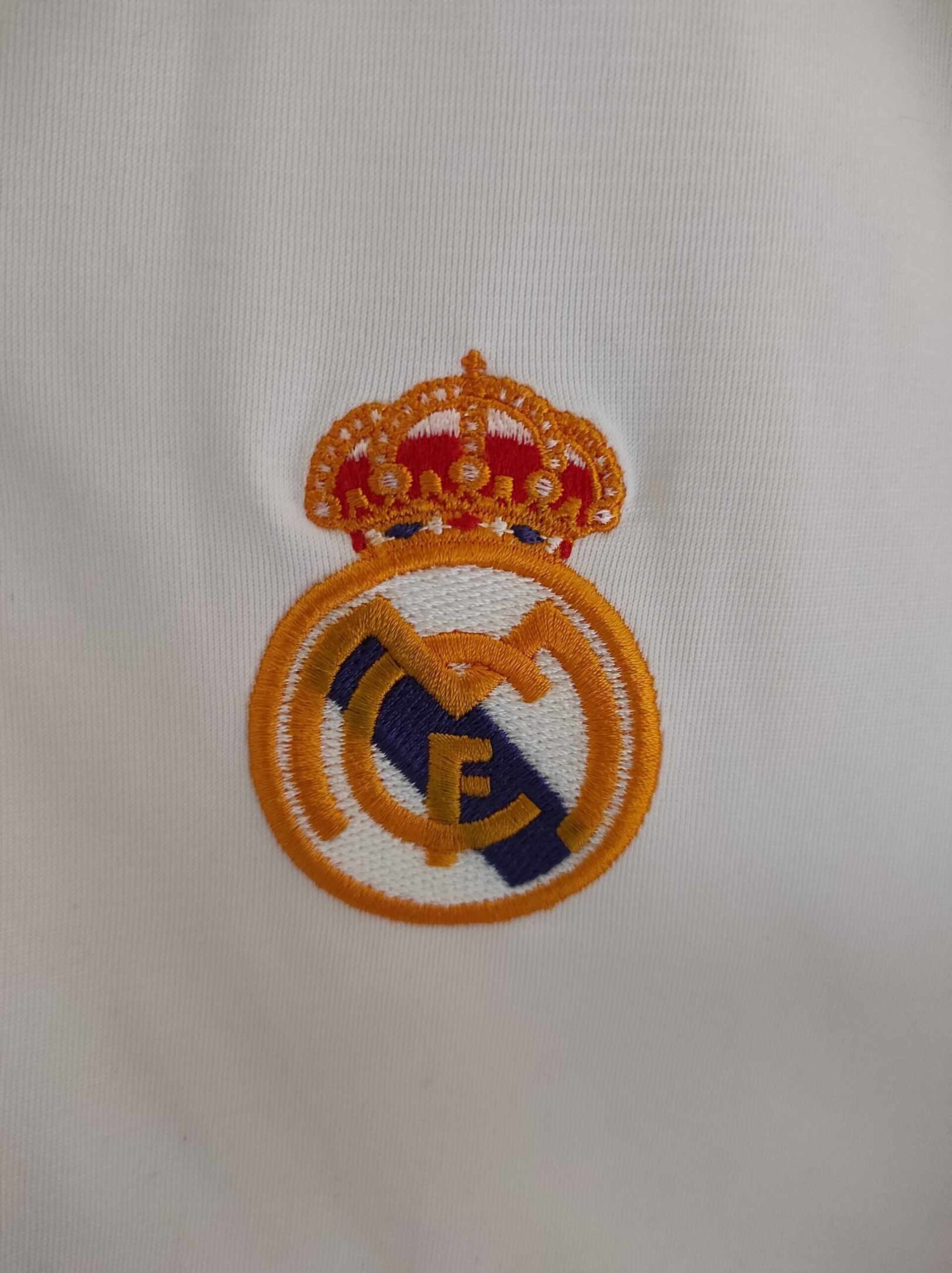 REAL MADRID 2001-2002 Champions League M - 9