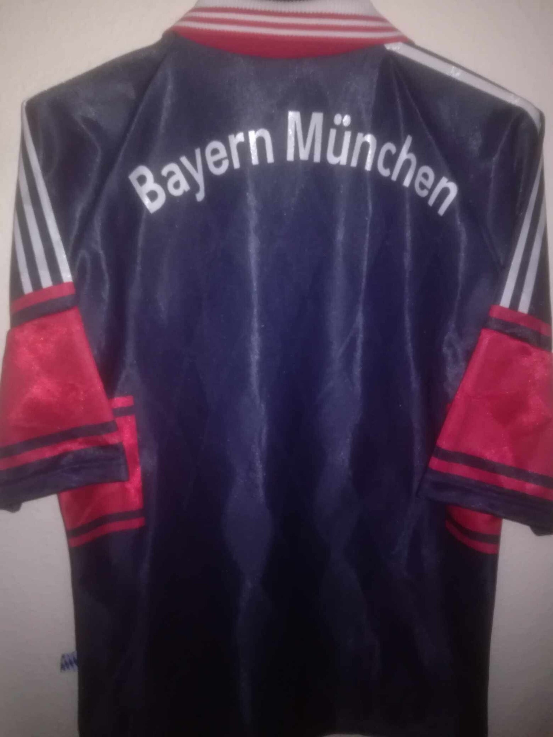 BAYERN MUNICH 1997-1999 S - 6