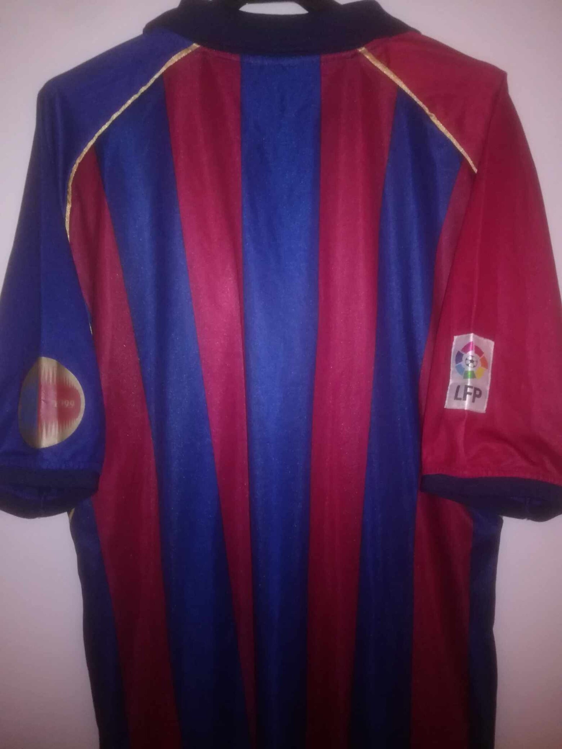 FC BARCELONA 2001-2002 XL - 6