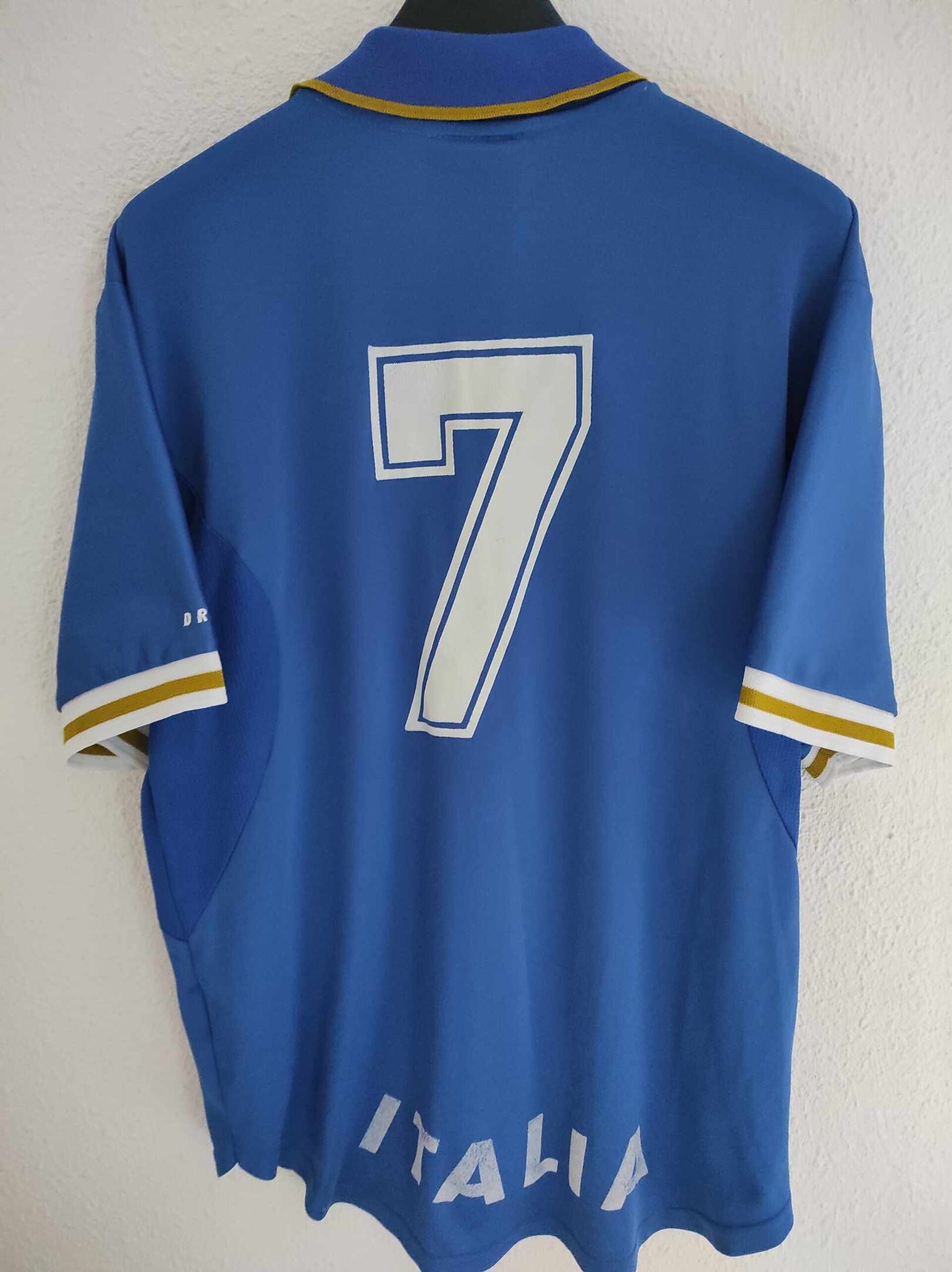 ITALY 1996 EURO number 7 L - 2