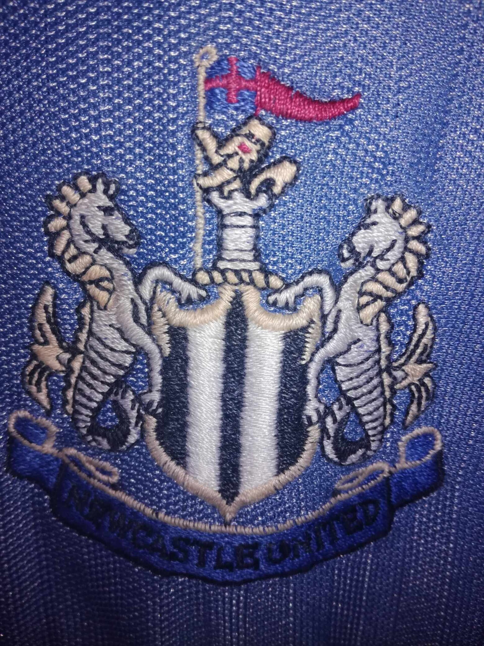NEWCASTLE UNITED 1996-1997 away L - 4
