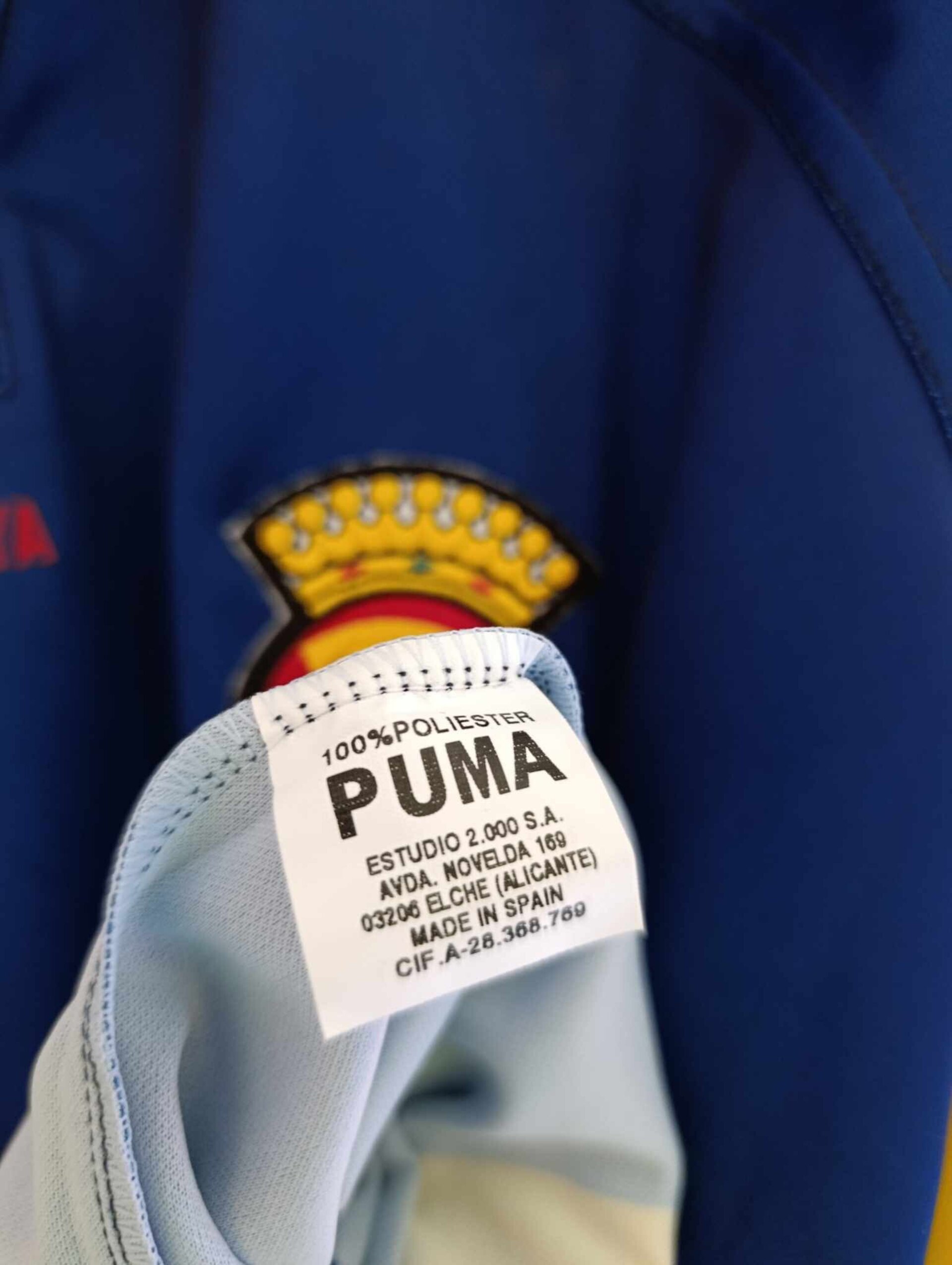 CATALUNYA 2002-2003 BNWT number 3 L - 5