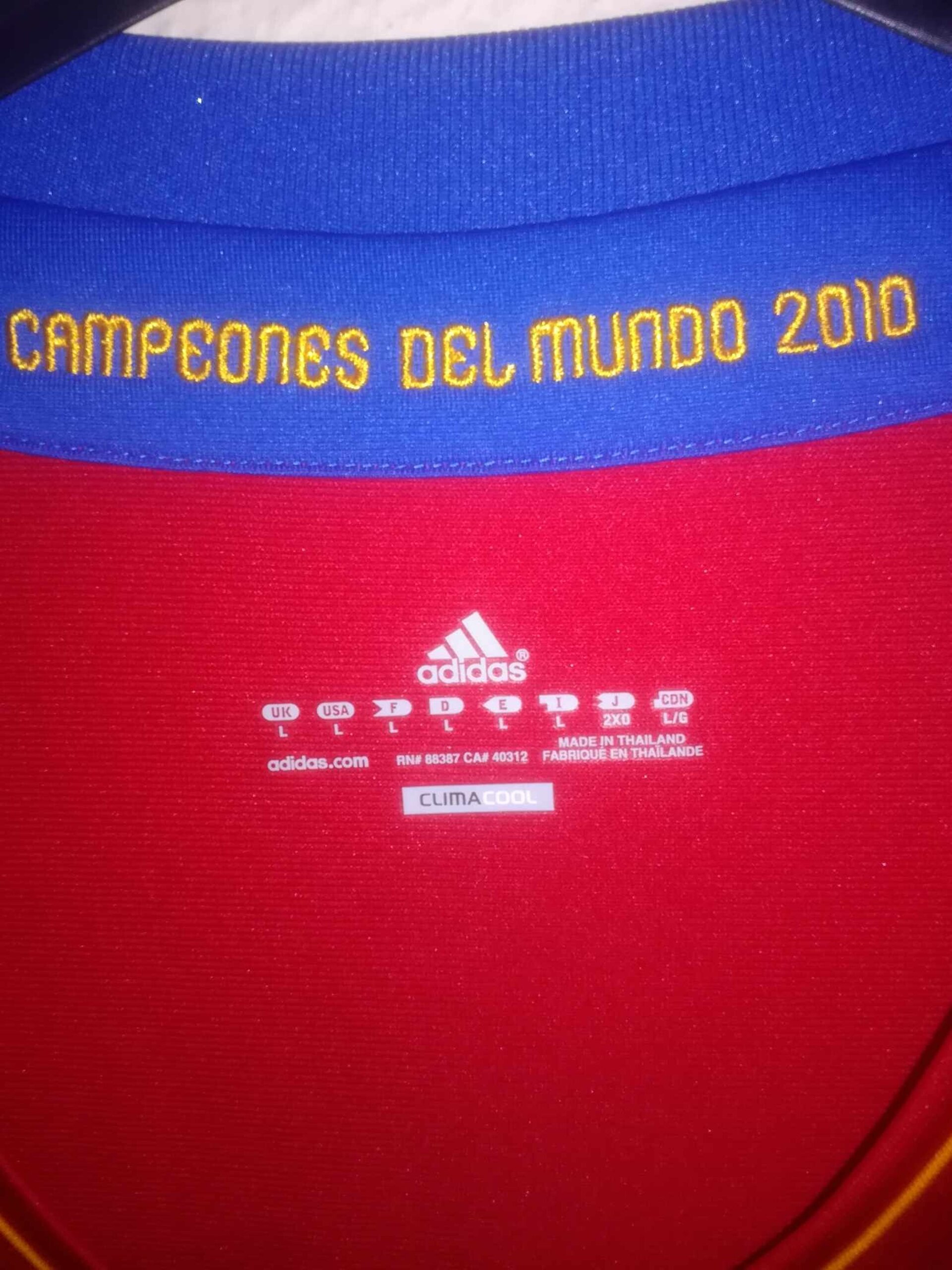 SPAIN 2011 L - 3
