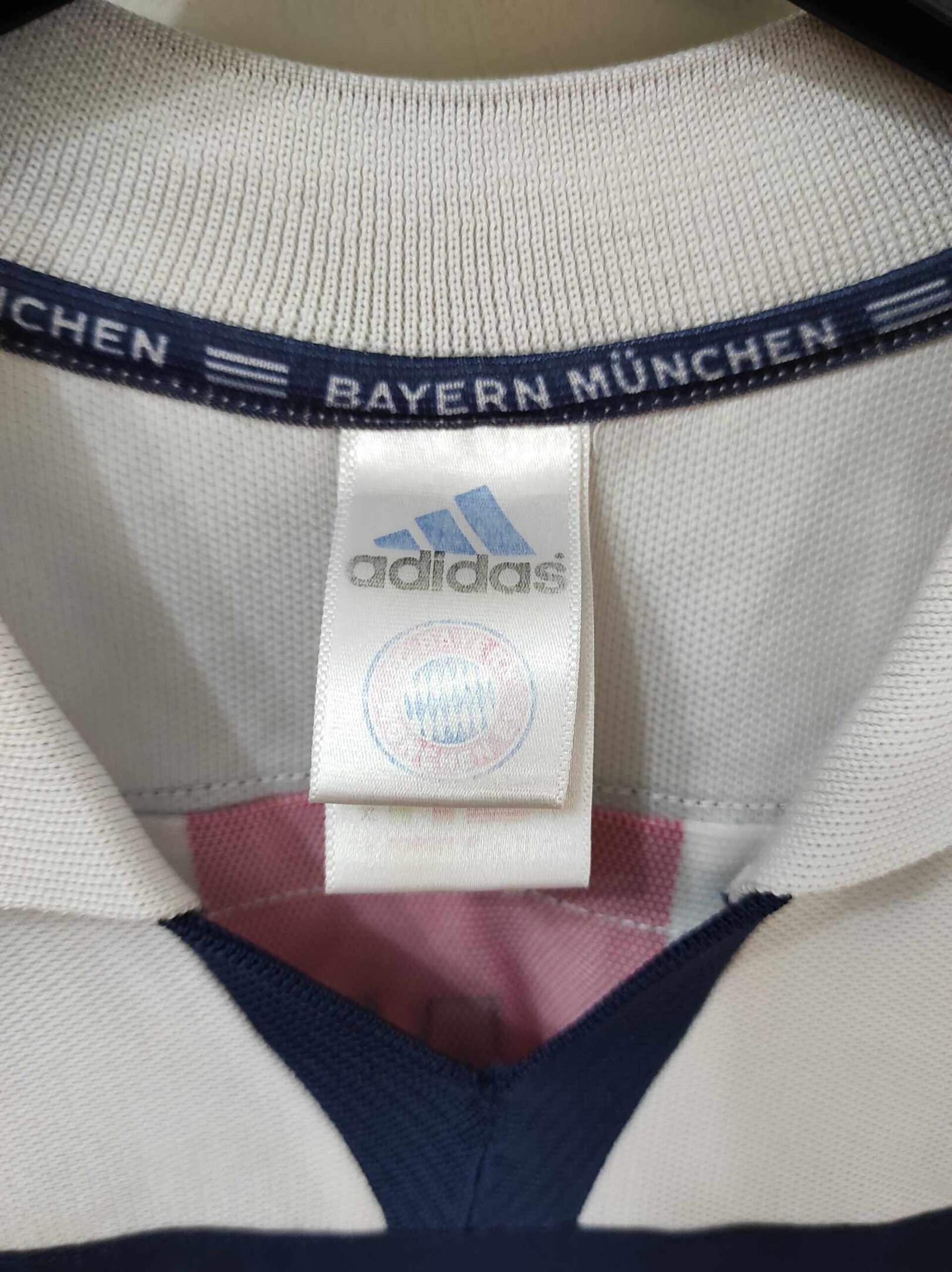 BAYERN MUNICH 2000-2001 XL - 2
