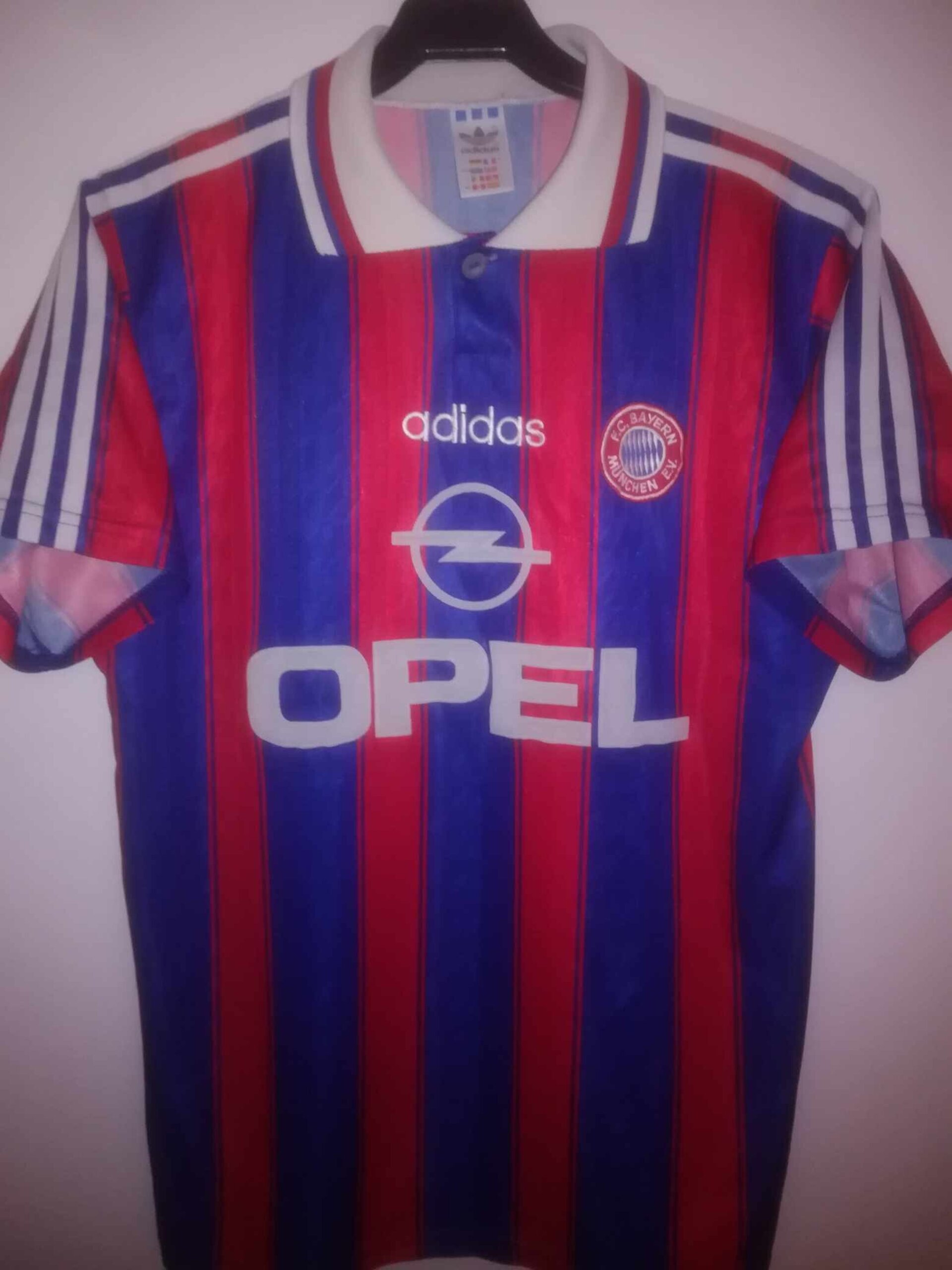 BAYERN MUNICH 1996-1997 Klinsmann 18 S - 2