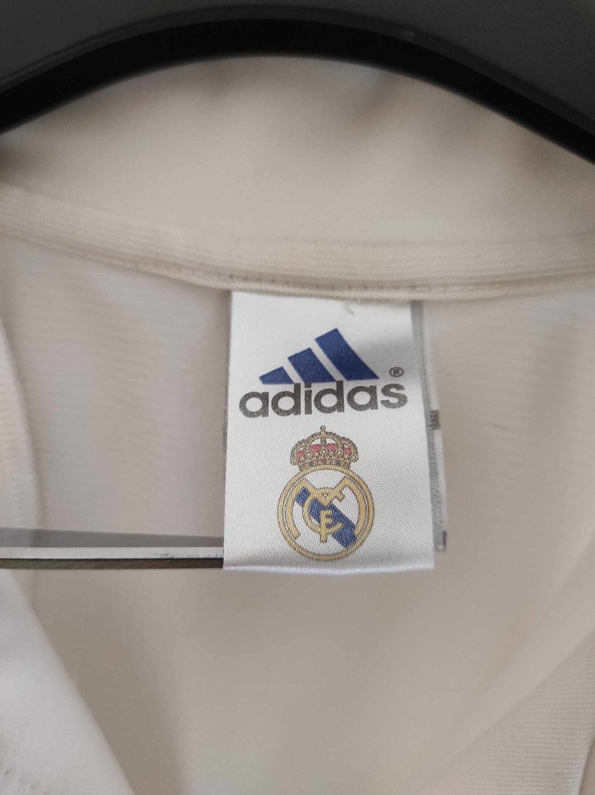 REAL MADRID 2001-2002 Champions League M - 2