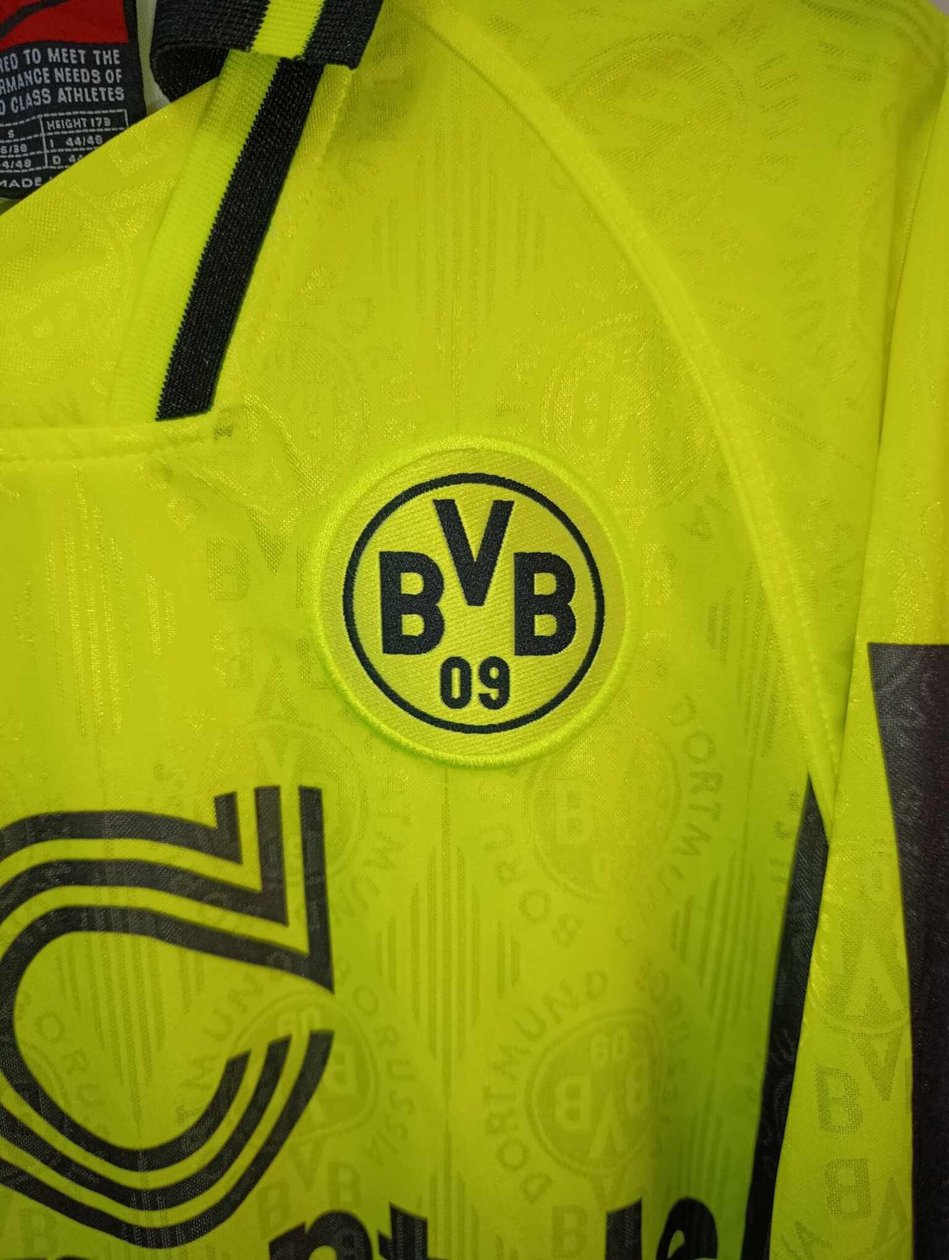 BORUSSIA DORTMUND 1996-1997 Sousa 19 S - 7