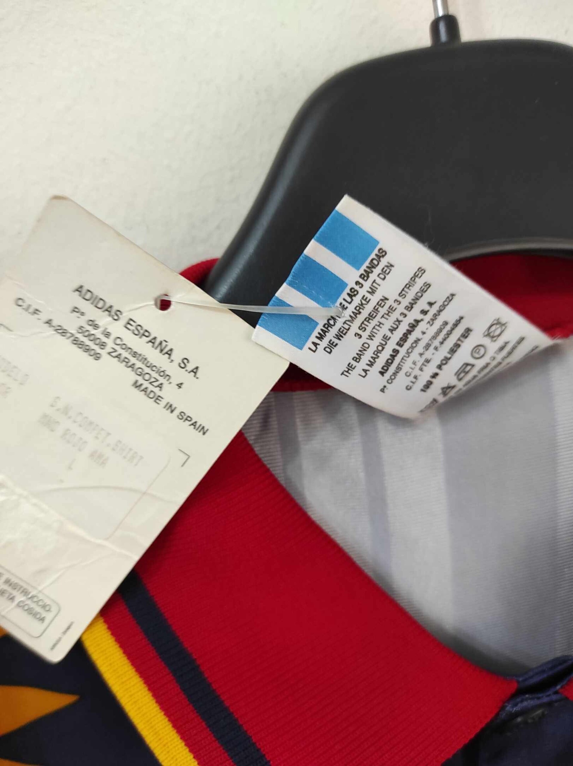 SPAIN 1994 World Cup BNWT Third L - 3