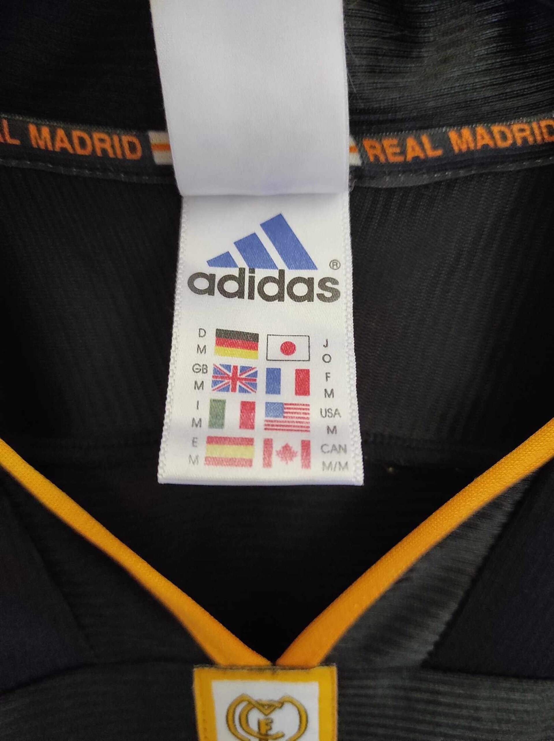 REAL MADRID 1999-2000 away number 7 M - 3