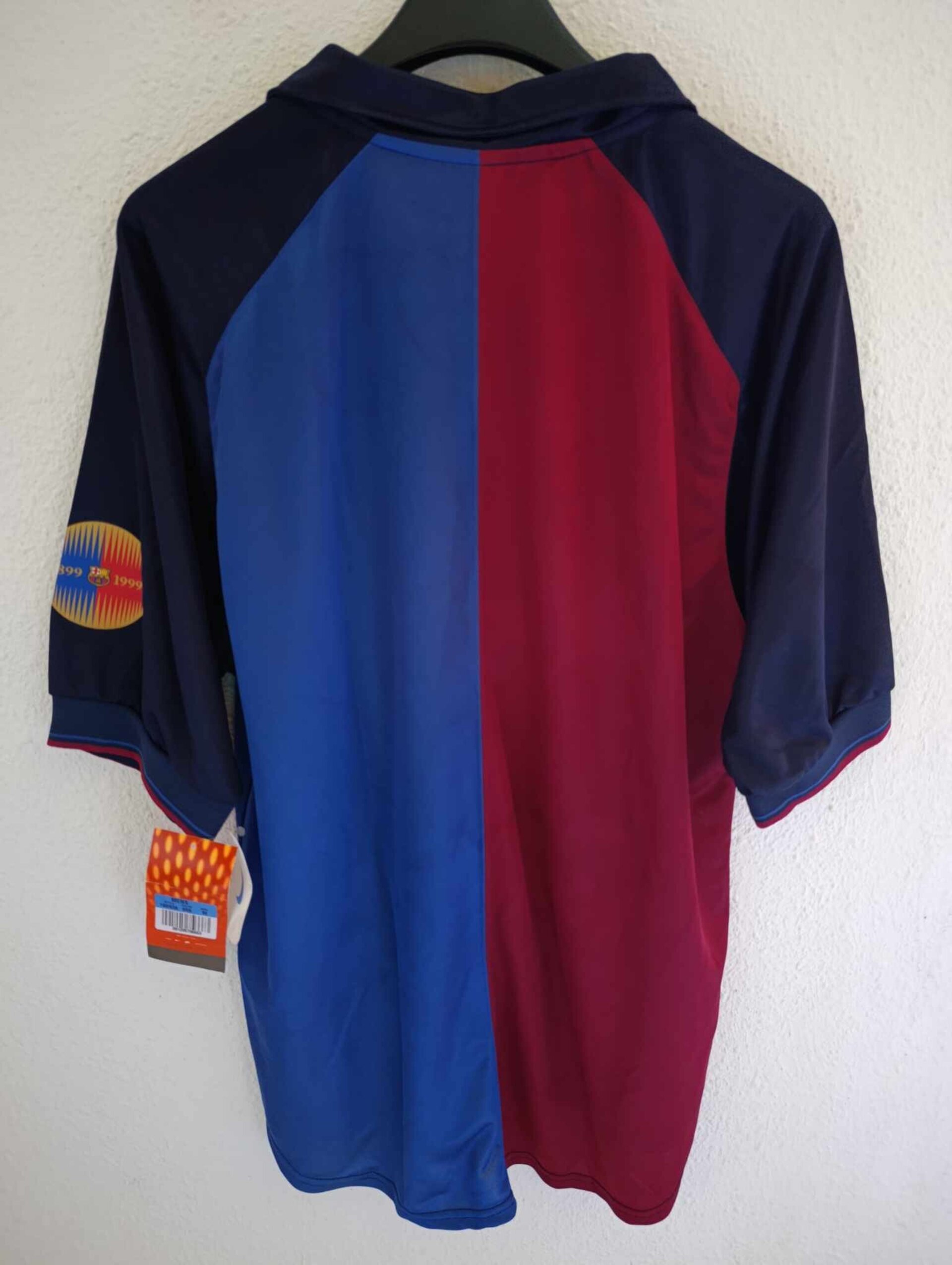 FC BARCELONA 1998-1999 Centenary BNWT M - 9
