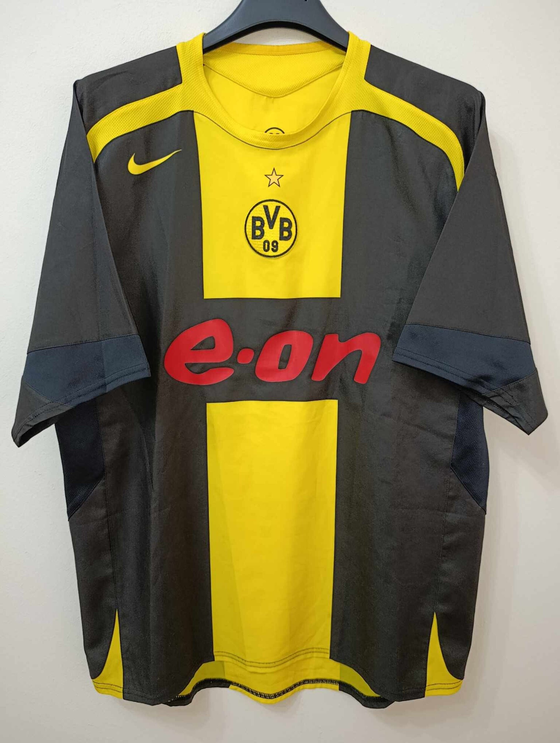 BORUSSIA DORTMUND 2005-2006 Total 90 M - 1