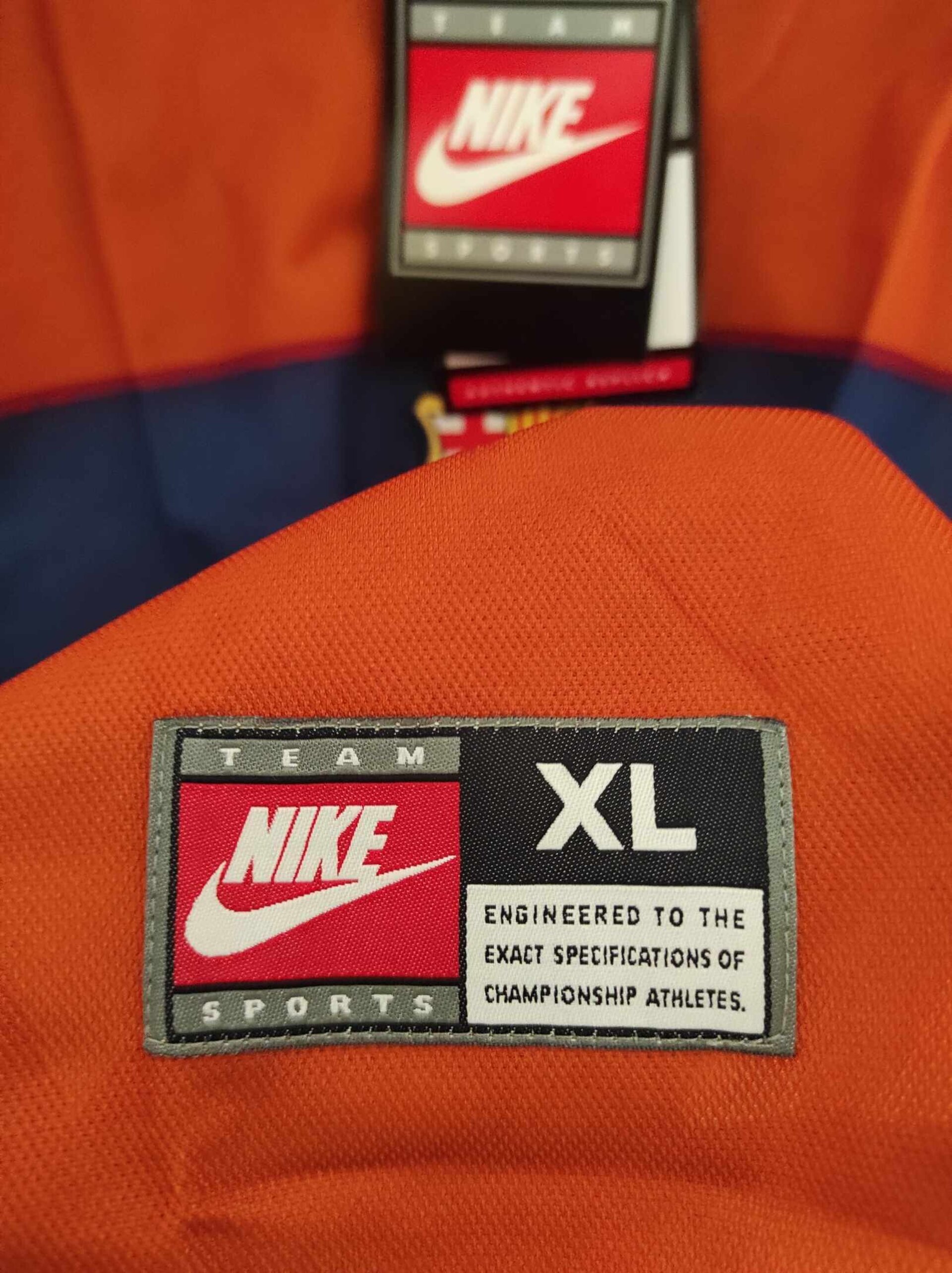 FC BARCELONA 1998-1999 away BNWT XL Kids (like S) - 5