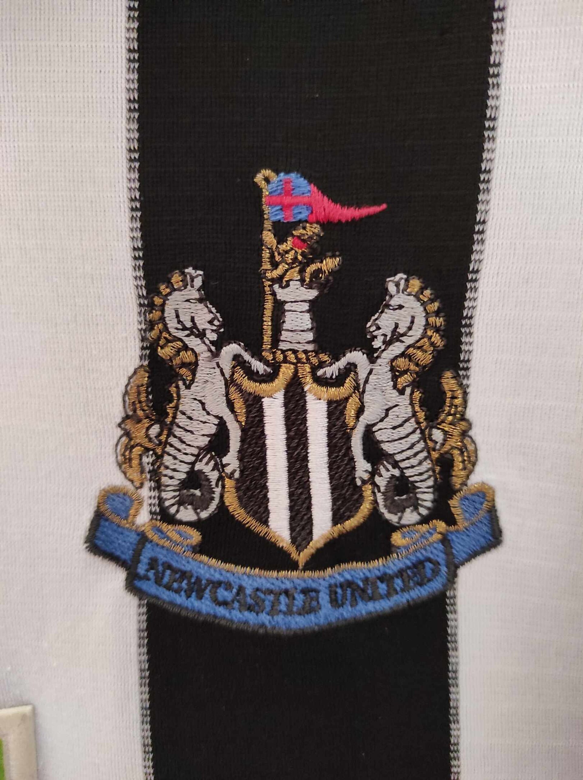 NEWCASTLE UNITED 2000-2001 XL - 8